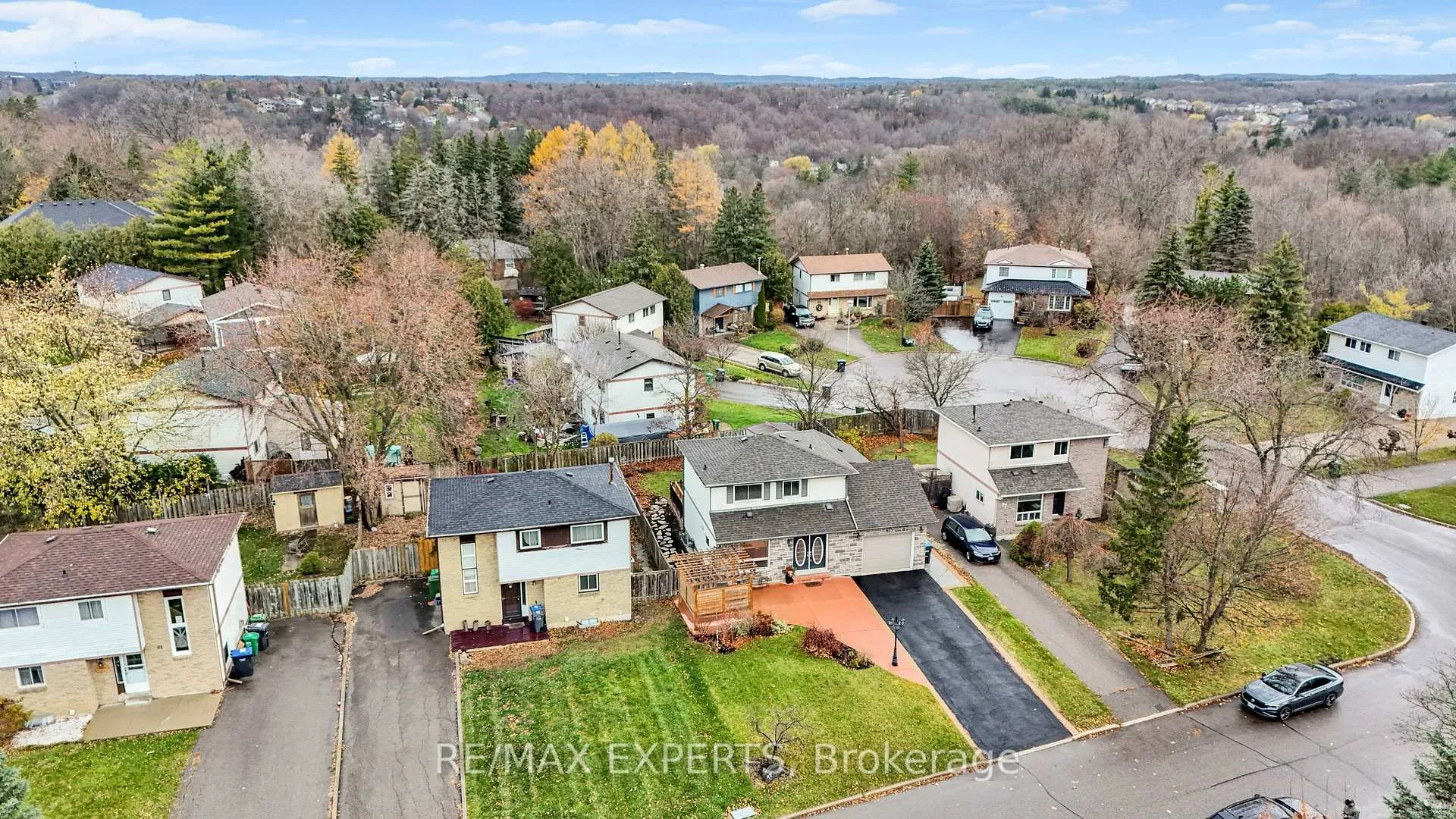 Photo 37 of 73 Downey Drive, Caledon, Bolton East — HOMEH