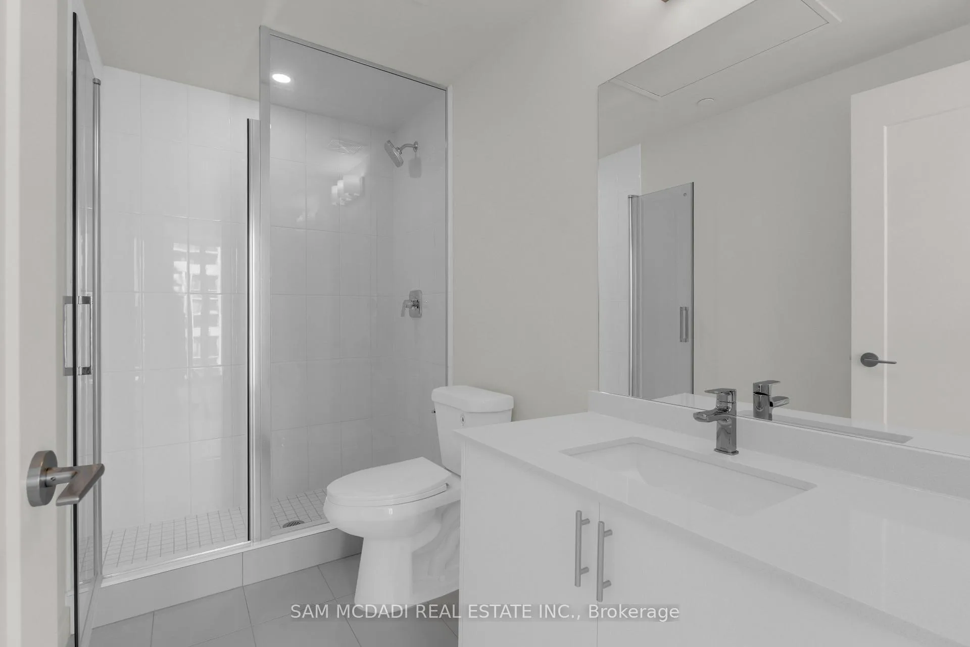 Photo 13 of Unit 1709, 27 Korda Gate, Vaughan, Vellore Village — HOMEH