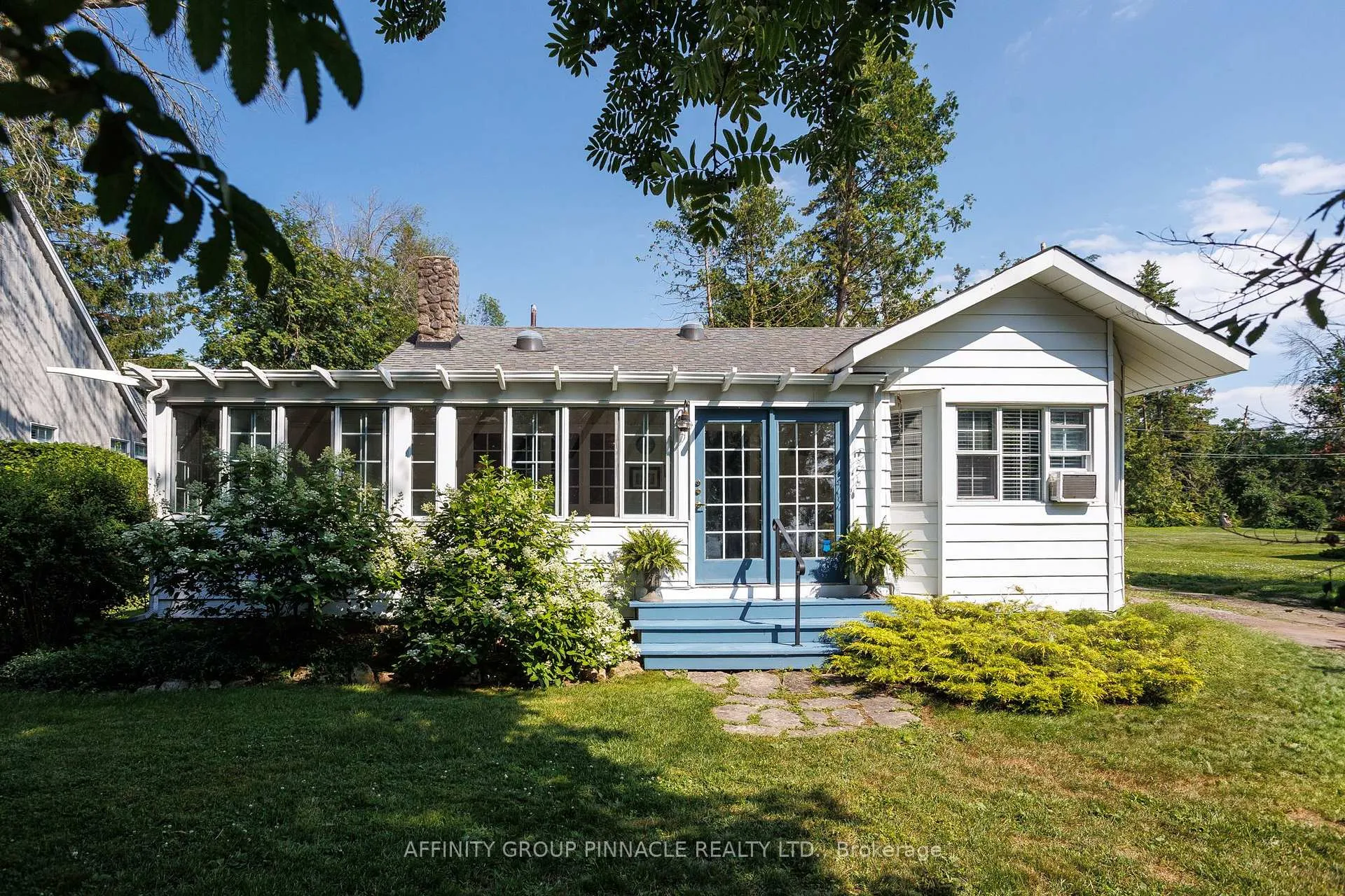 Photo 3 of B35 Lakeshore Road, Brock, Beaverton — HOMEH