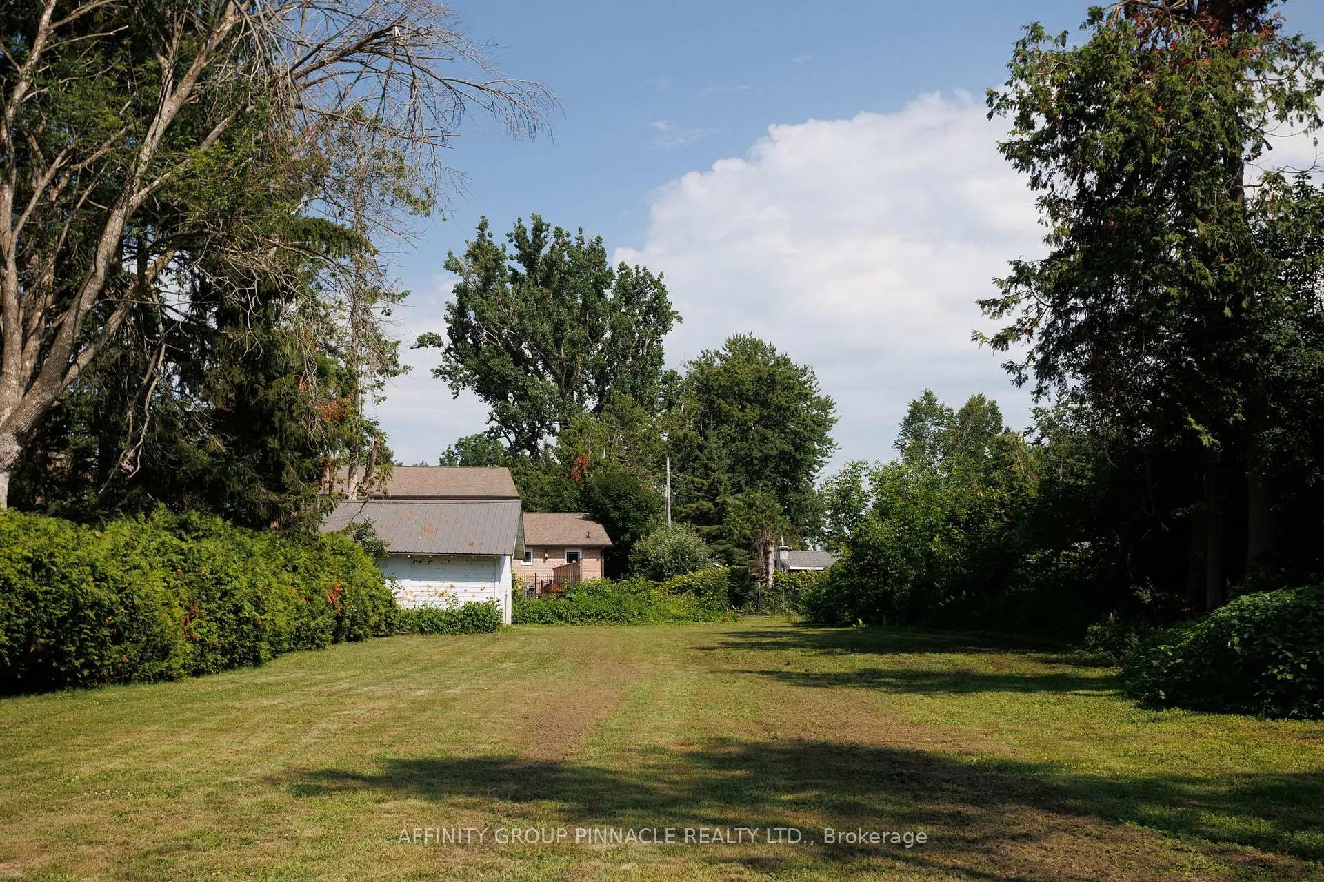 Photo 9 of B35 Lakeshore Road, Brock, Beaverton — HOMEH