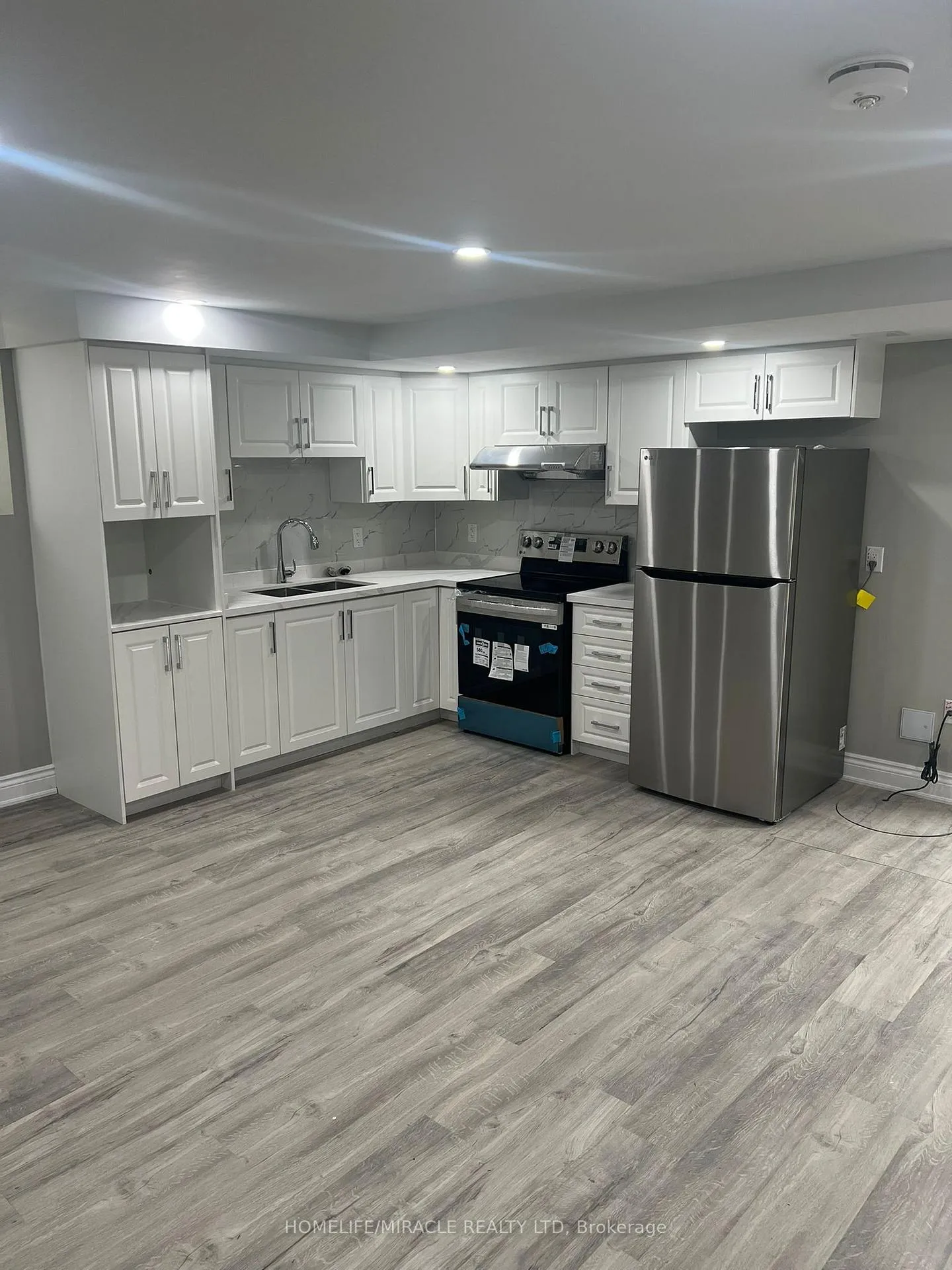 Photo 2 of Unit Basement, 47 George Robinson Dr, Brampton, Credit Valley — HOMEH