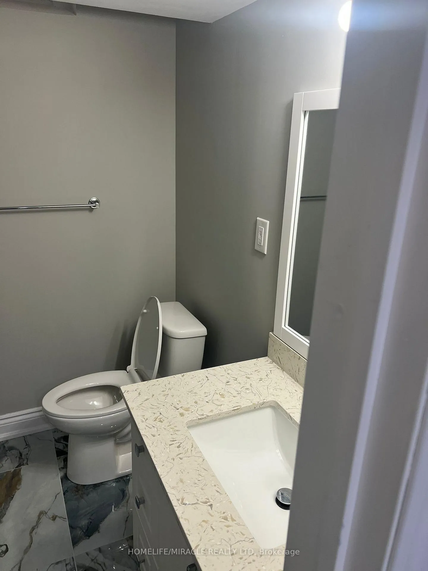 Photo 13 of Unit Basement, 47 George Robinson Dr, Brampton, Credit Valley — HOMEH