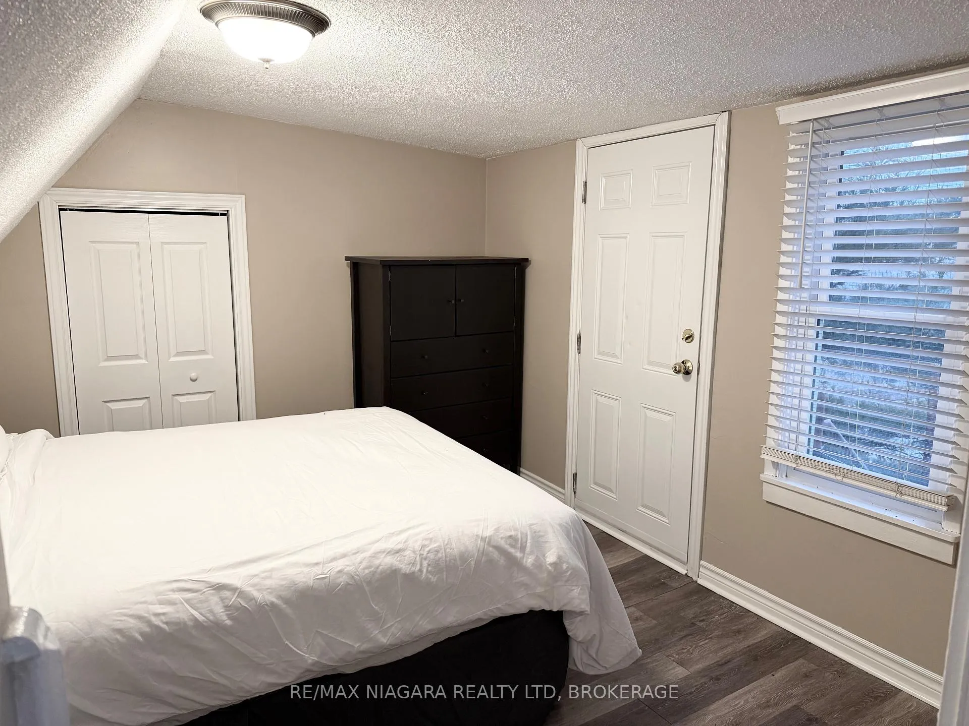 Photo 10 of Unit Unit 3, 4701 River Road, Niagara Falls, Downtown — HOMEH