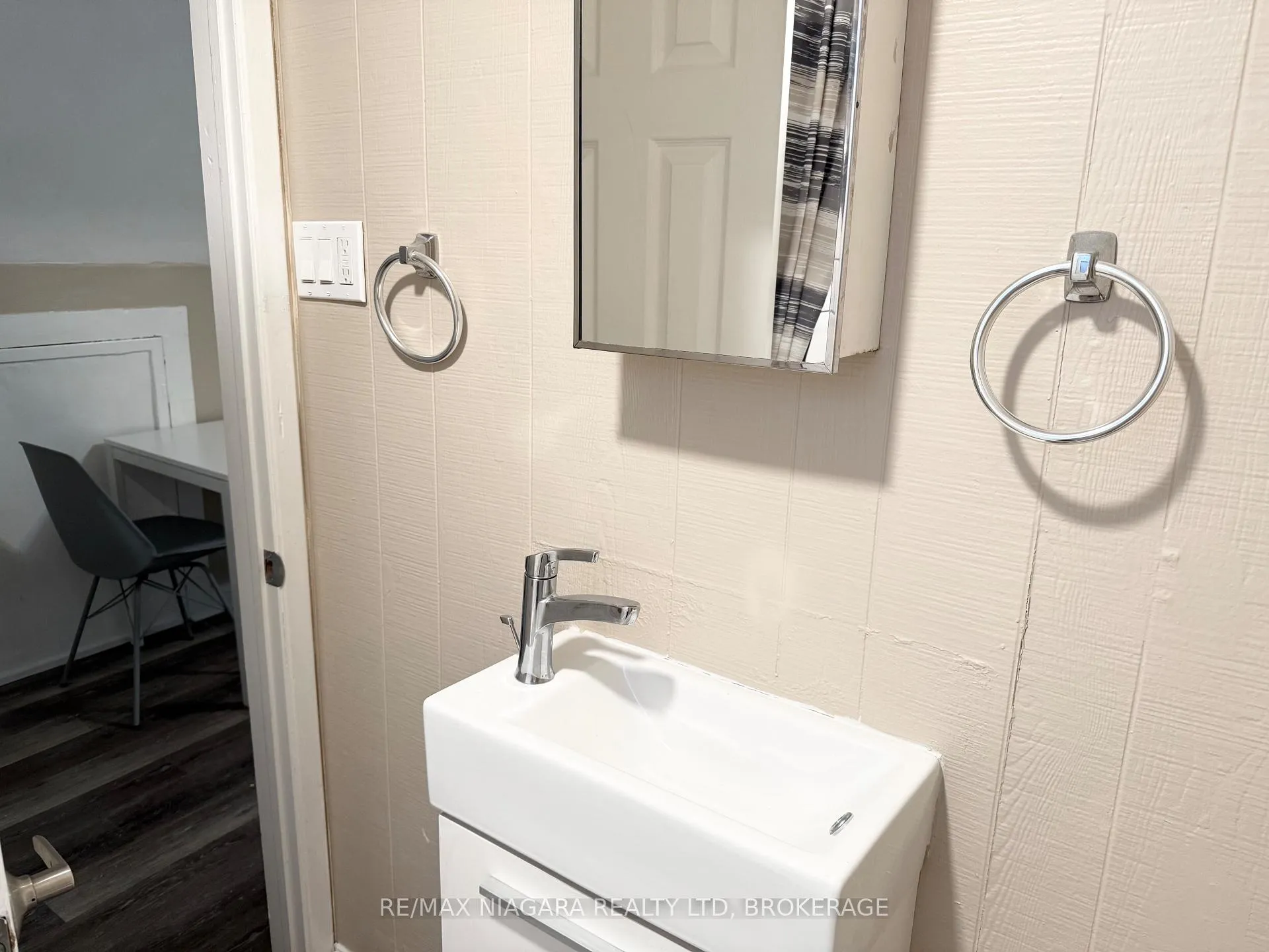 Photo 17 of Unit Unit 3, 4701 River Road, Niagara Falls, Downtown — HOMEH