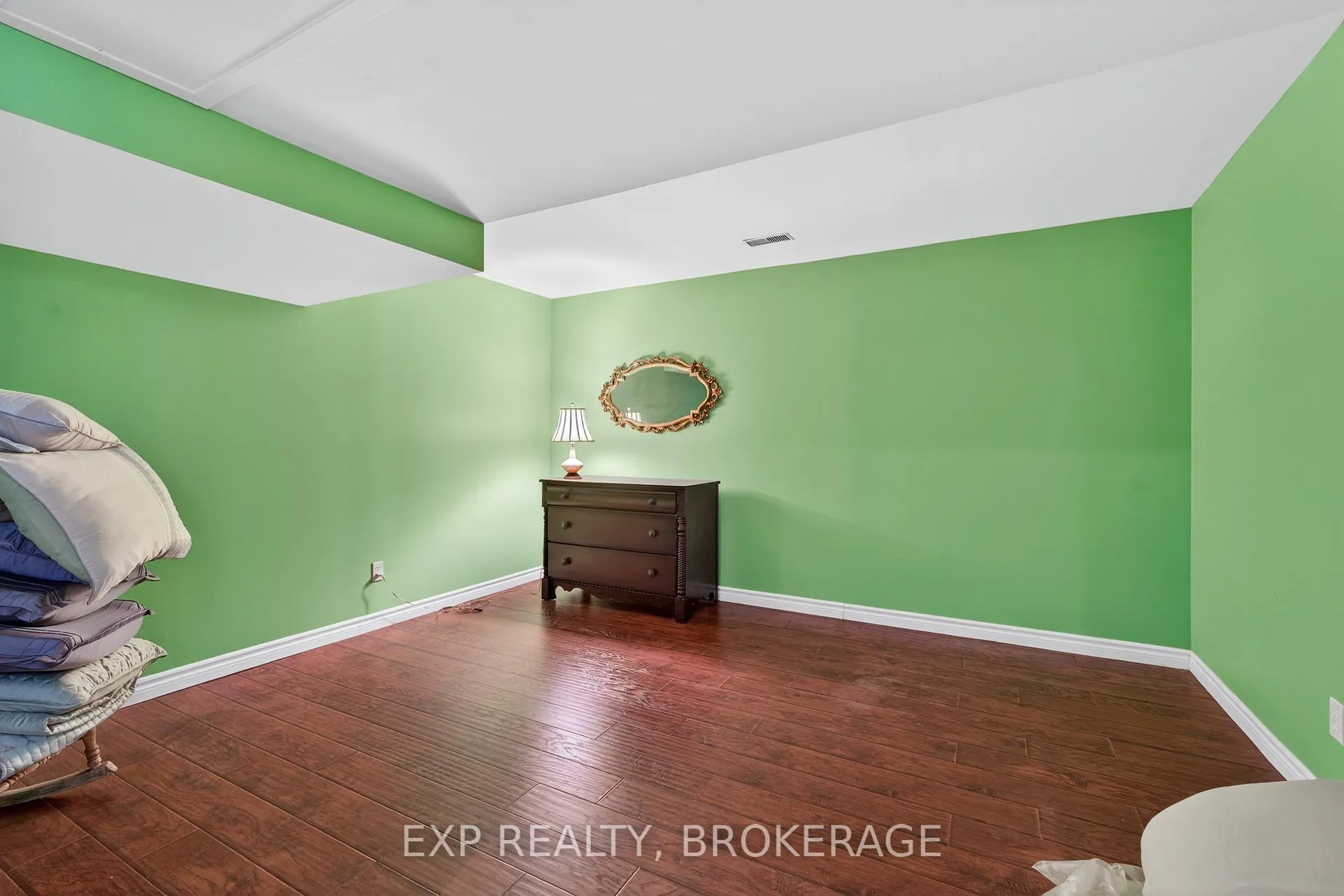 Photo 38 of 97 Abbey Dawn Drive, Loyalist, Bath — HOMEH