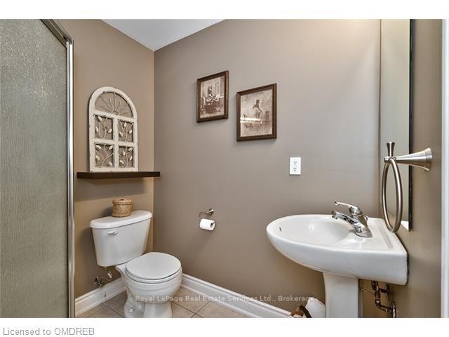 Photo 12 of 688 Rowley Common Road, Burlington, Appleby — HOMEH