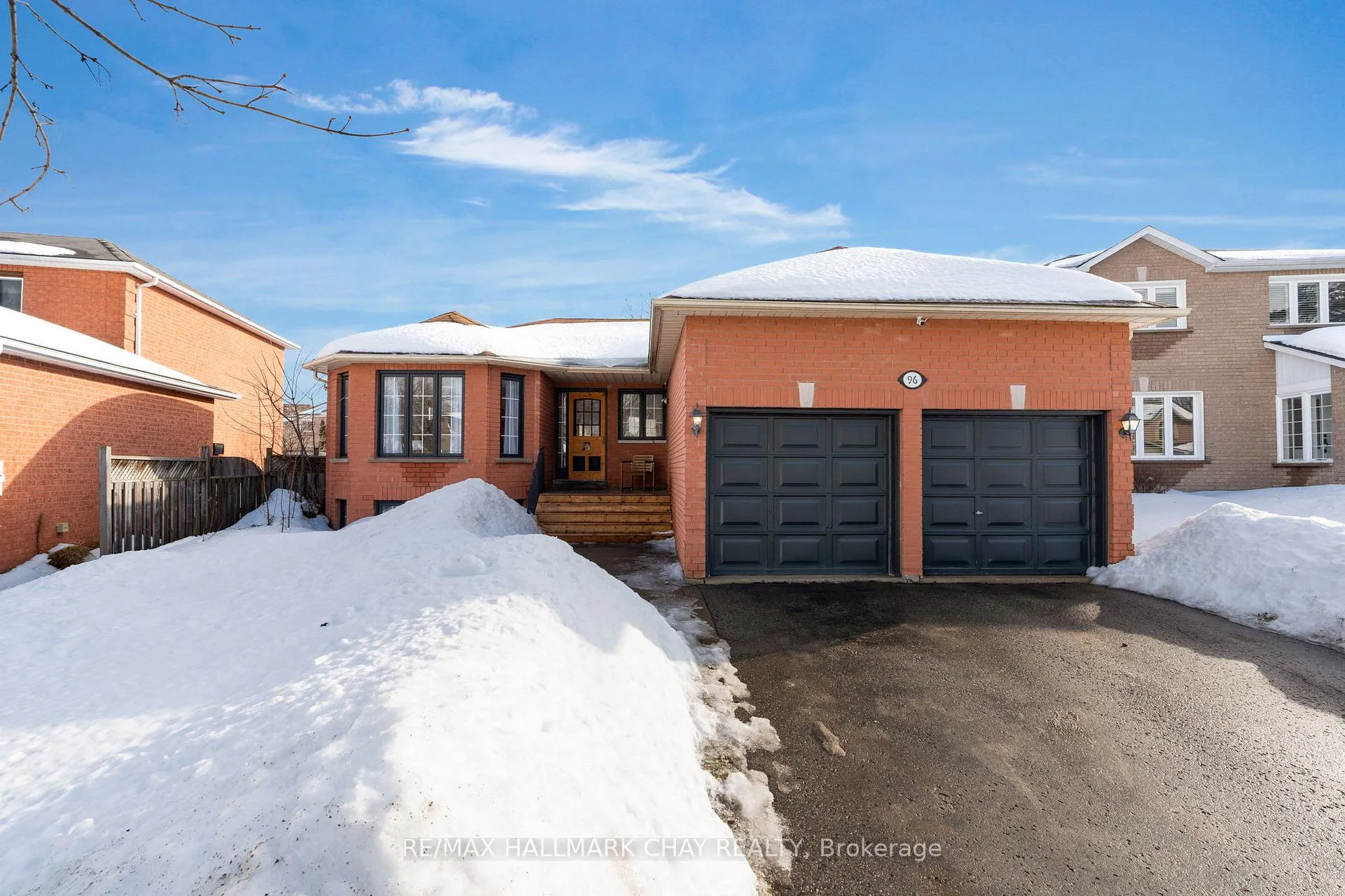 Photo 2 of 96 Brown Street, Barrie, Holly — HOMEH