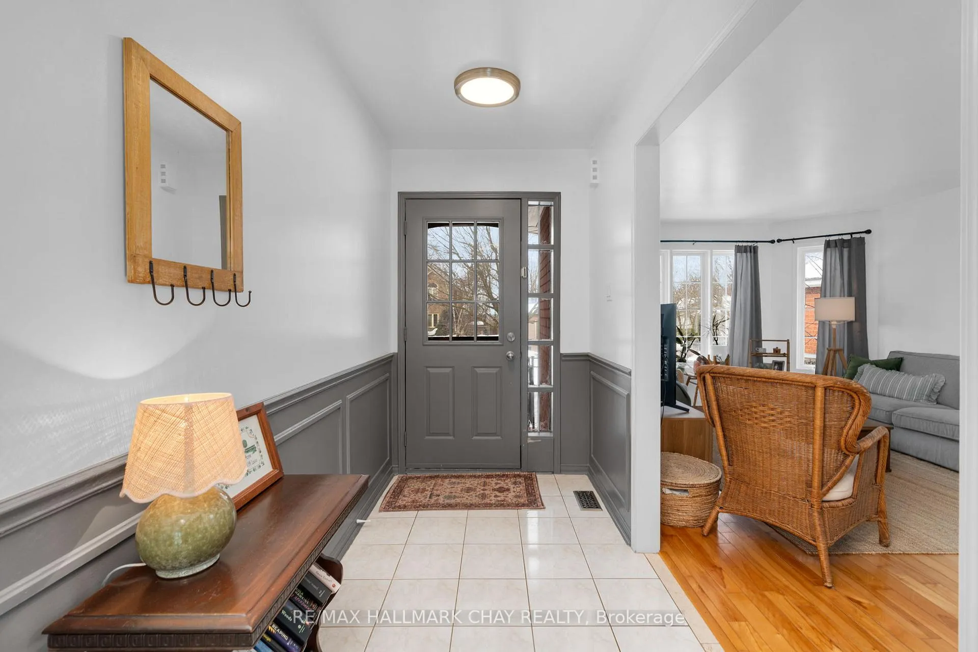 Photo 5 of 96 Brown Street, Barrie, Holly — HOMEH
