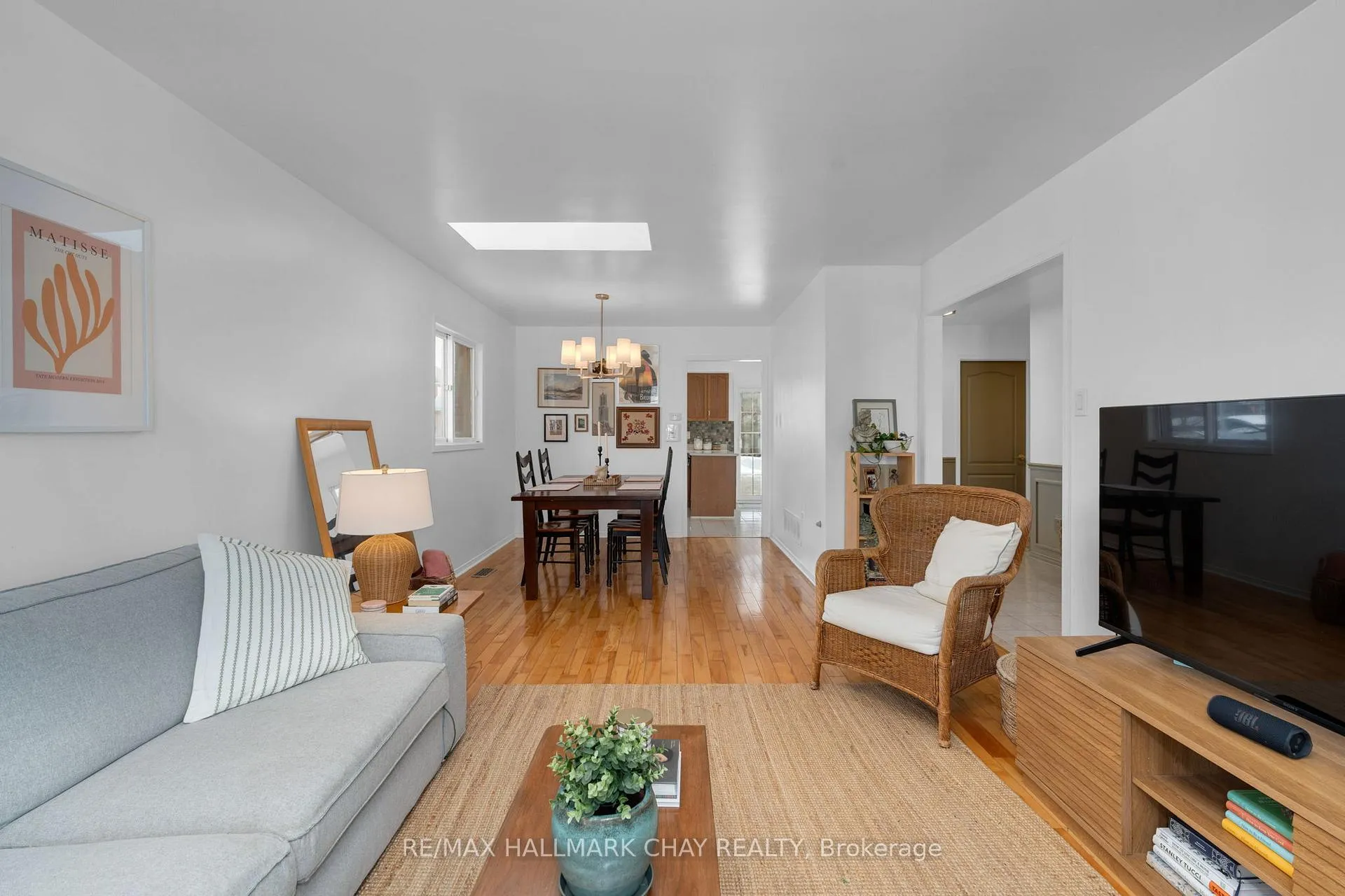 Photo 9 of 96 Brown Street, Barrie, Holly — HOMEH