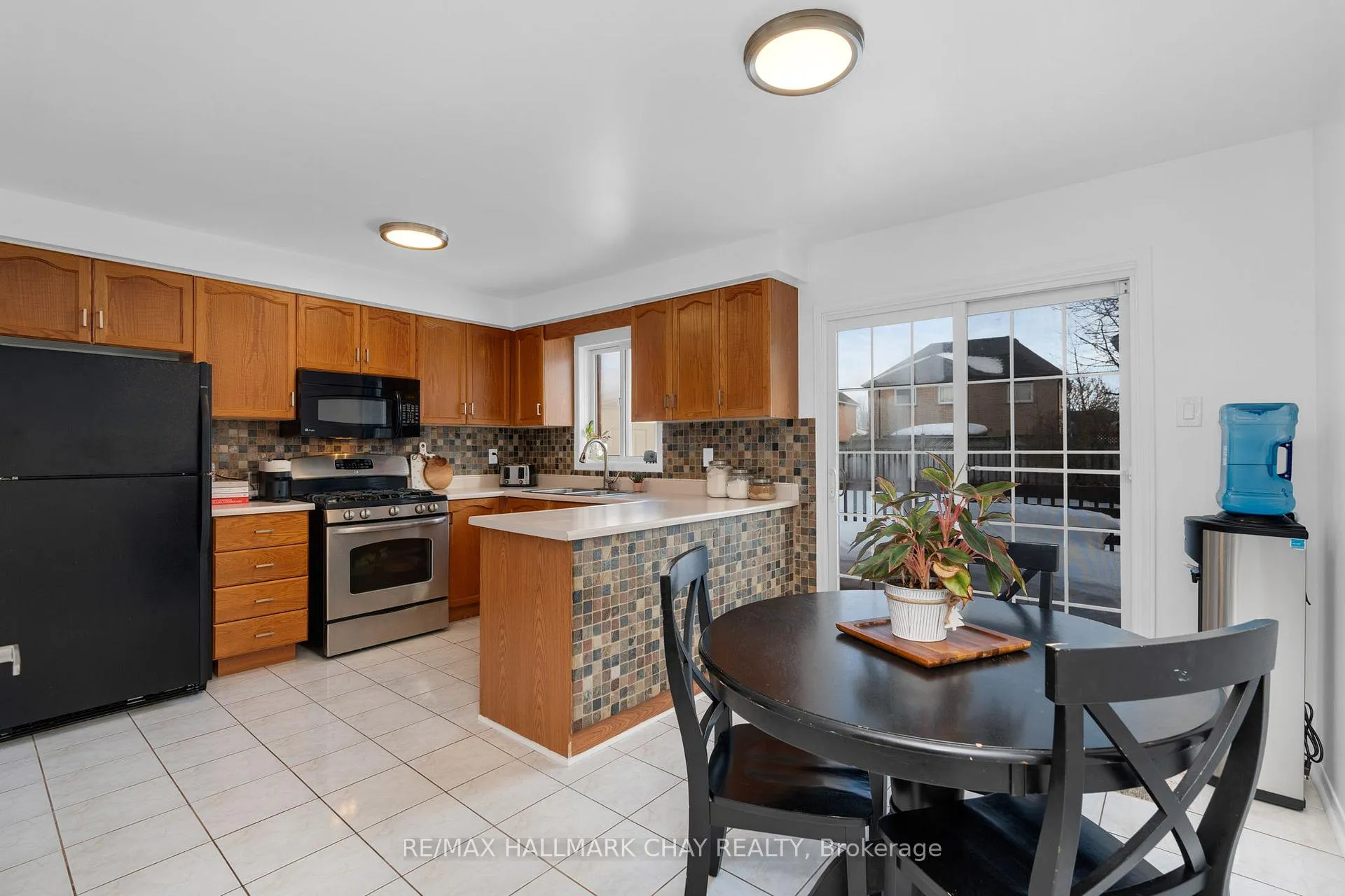Photo 15 of 96 Brown Street, Barrie, Holly — HOMEH