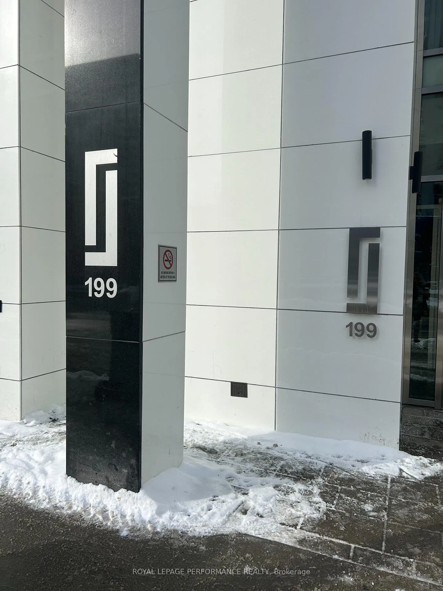 Photo 2 of Unit 1811, 199 Slater Street, Ottawa, Ottawa Centre — HOMEH