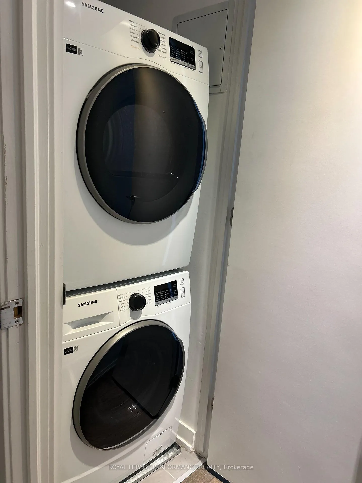 Photo 17 of Unit 1811, 199 Slater Street, Ottawa, Ottawa Centre — HOMEH