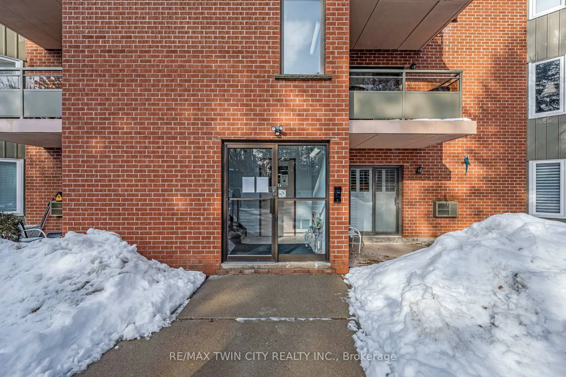 Photo 2 of Unit 301, 401 Erb Street, Waterloo — HOMEH