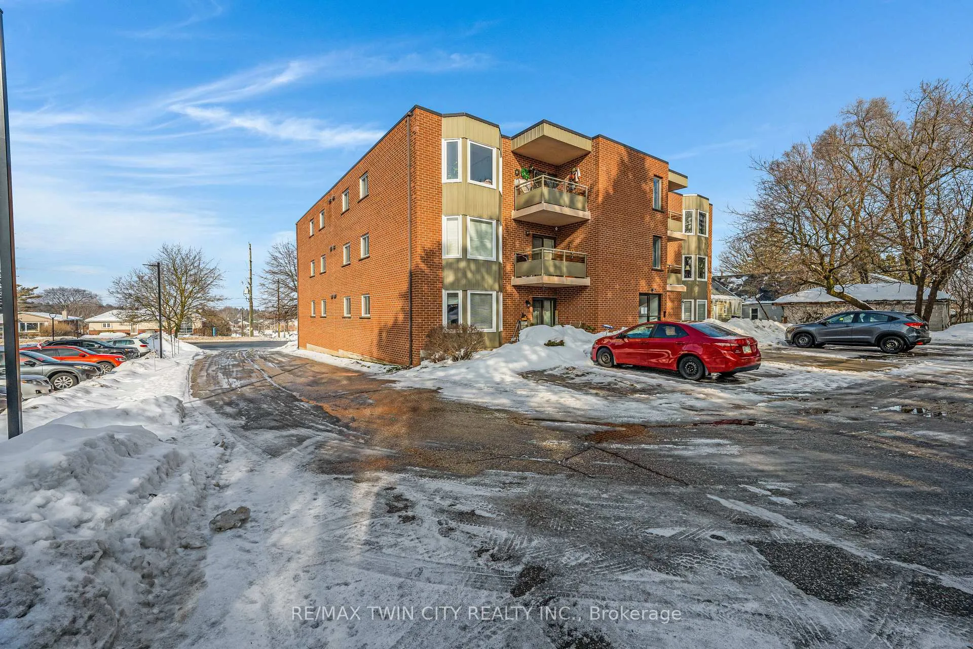 Photo 3 of Unit 301, 401 Erb Street, Waterloo — HOMEH