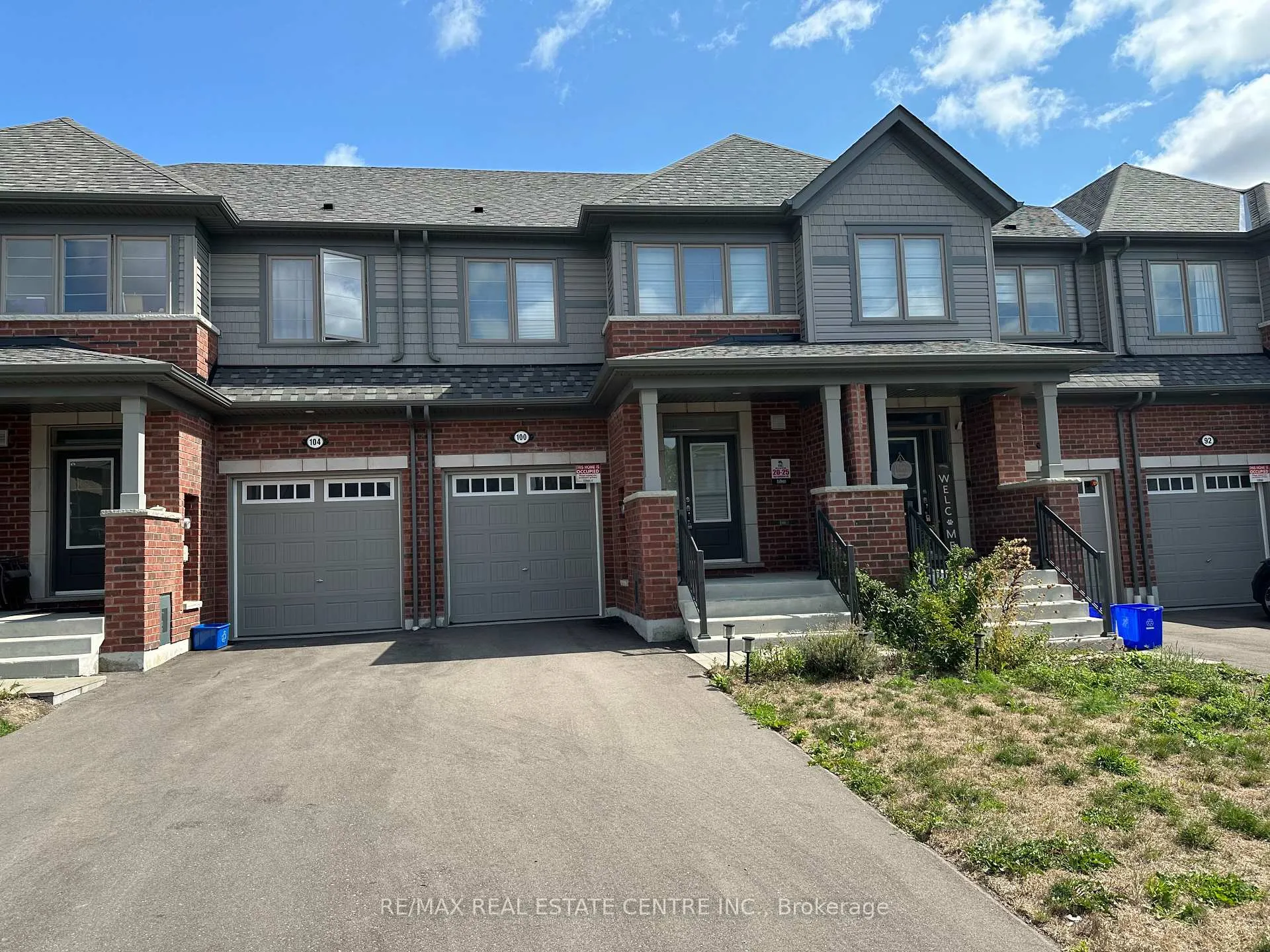 Front of 100 Bayardo Drive