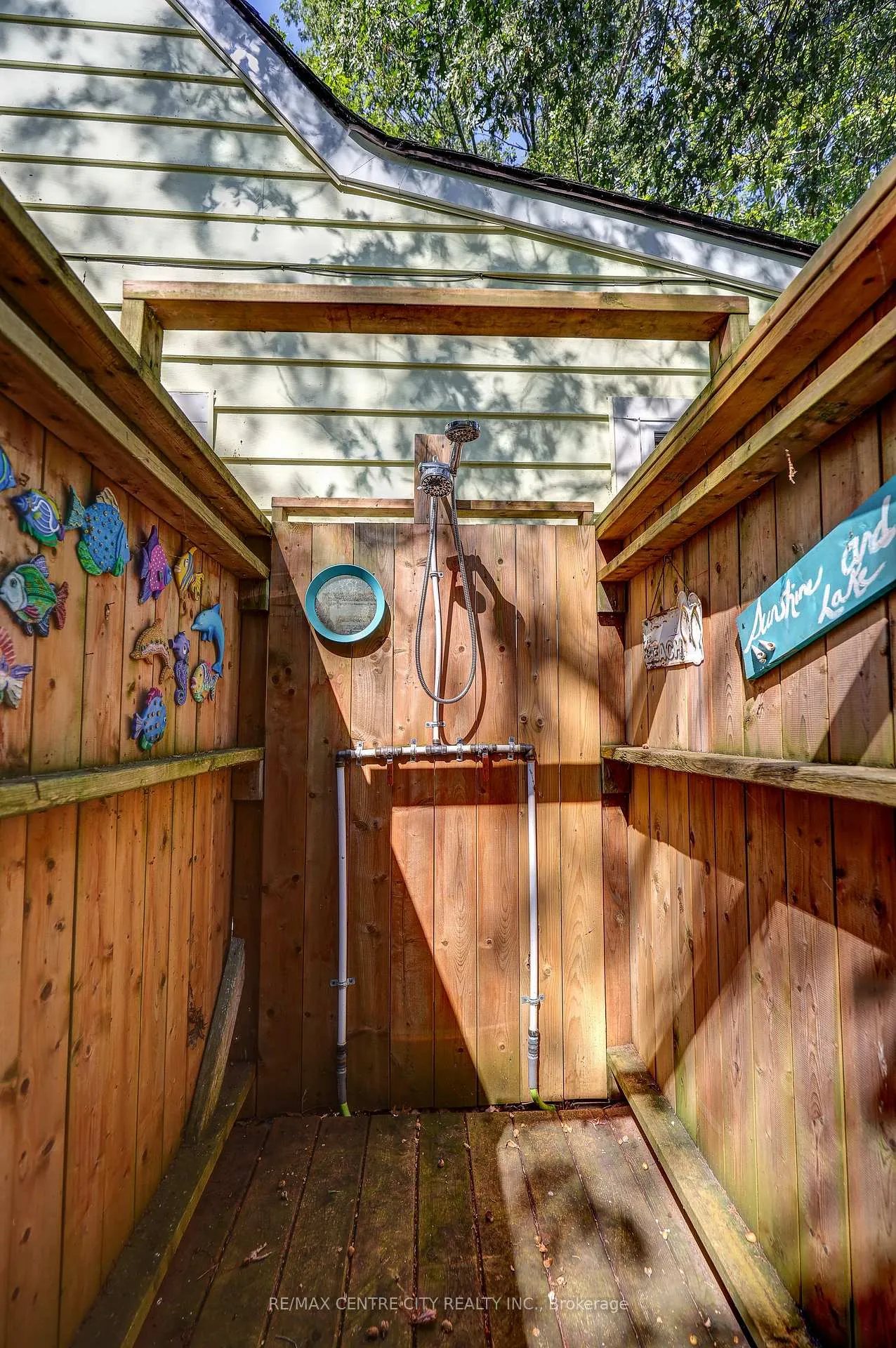 Photo 6 of 17374 Lakeshore Road, Chatham-Kent, Morpeth — HOMEH