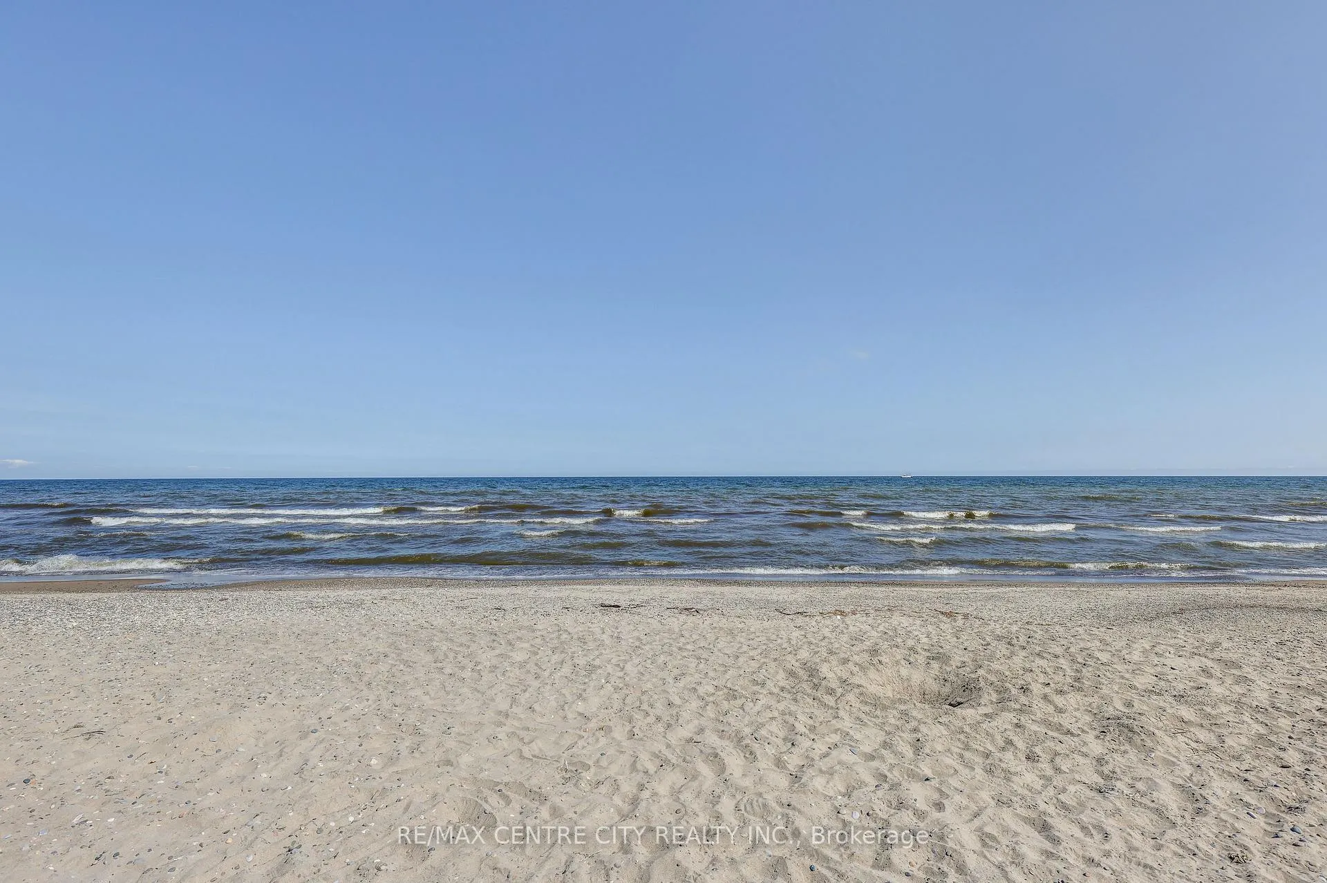 Photo 11 of 17374 Lakeshore Road, Chatham-Kent, Morpeth — HOMEH