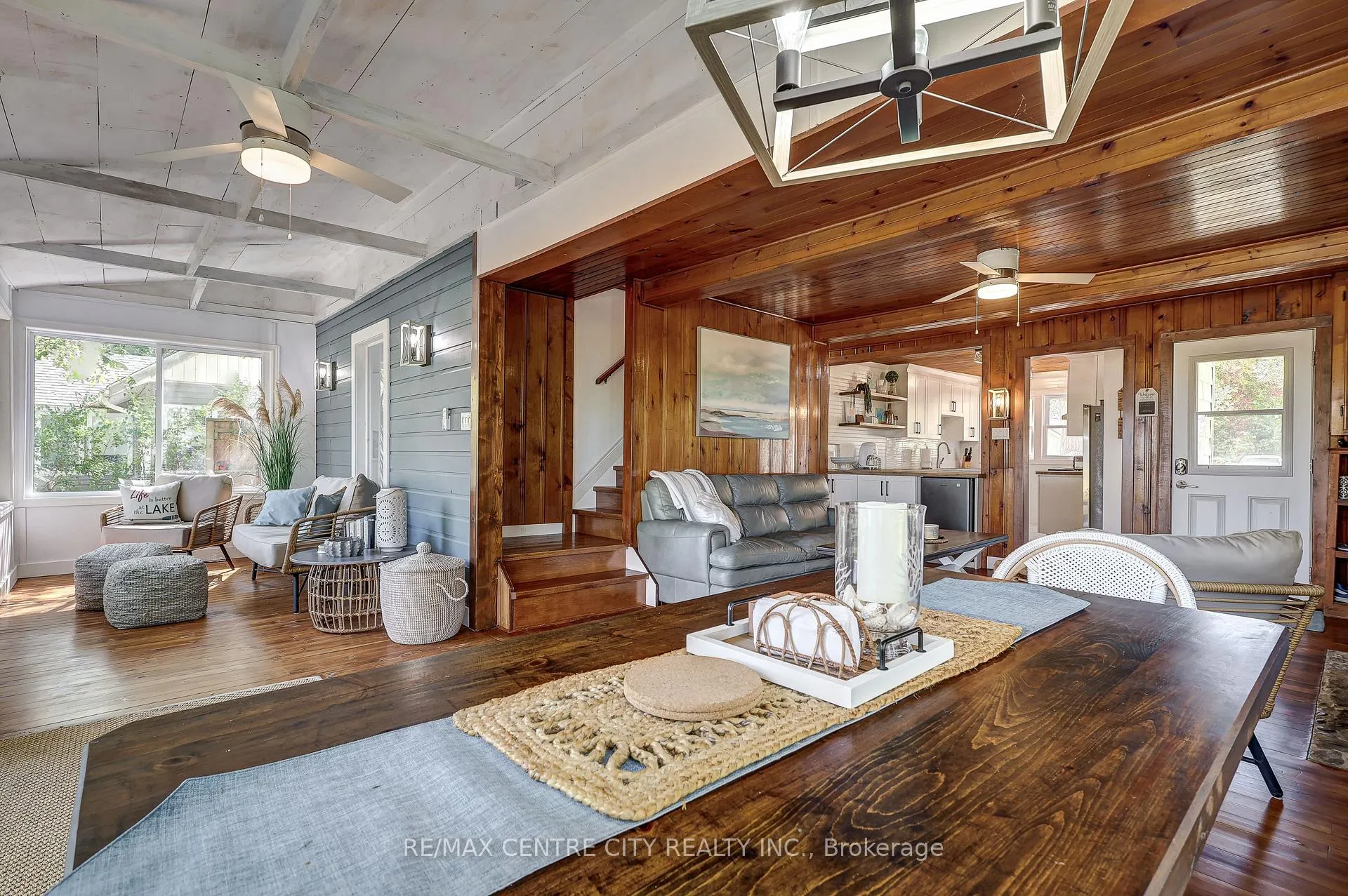 Photo 16 of 17374 Lakeshore Road, Chatham-Kent, Morpeth — HOMEH
