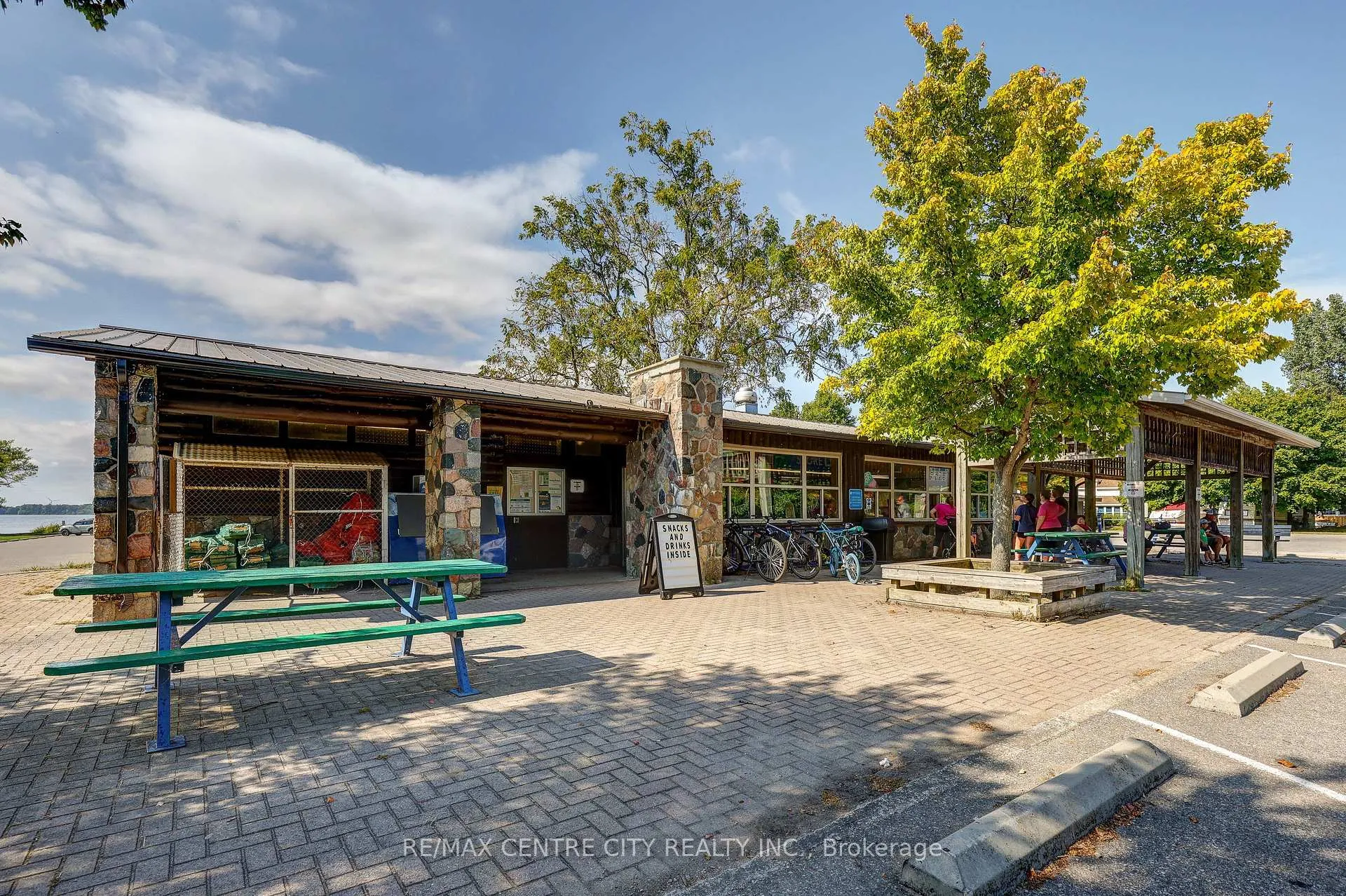 Photo 43 of 17374 Lakeshore Road, Chatham-Kent, Morpeth — HOMEH
