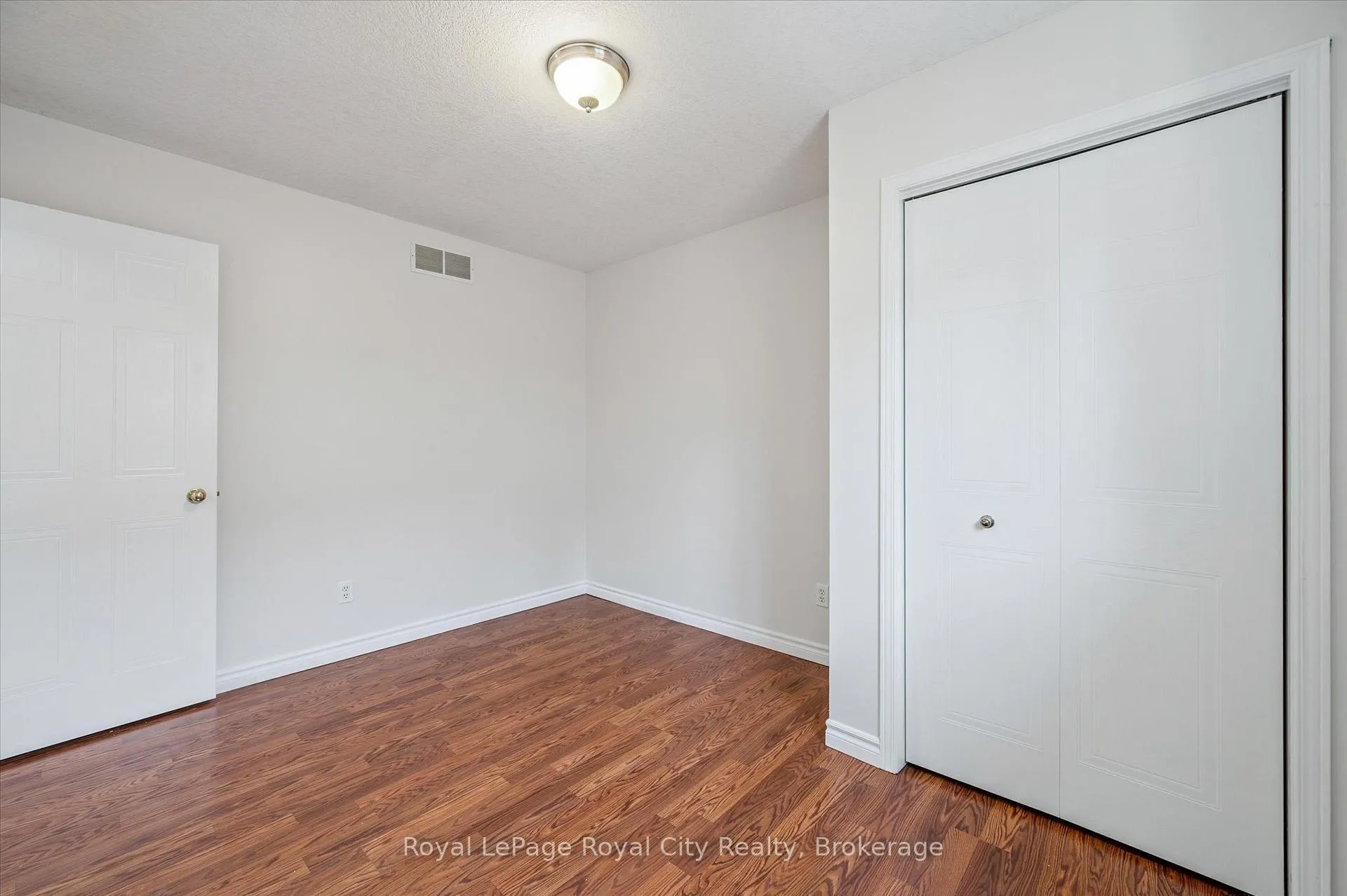 Photo 269 of 83 Inverness Drive, Guelph, Victoria North — HOMEH