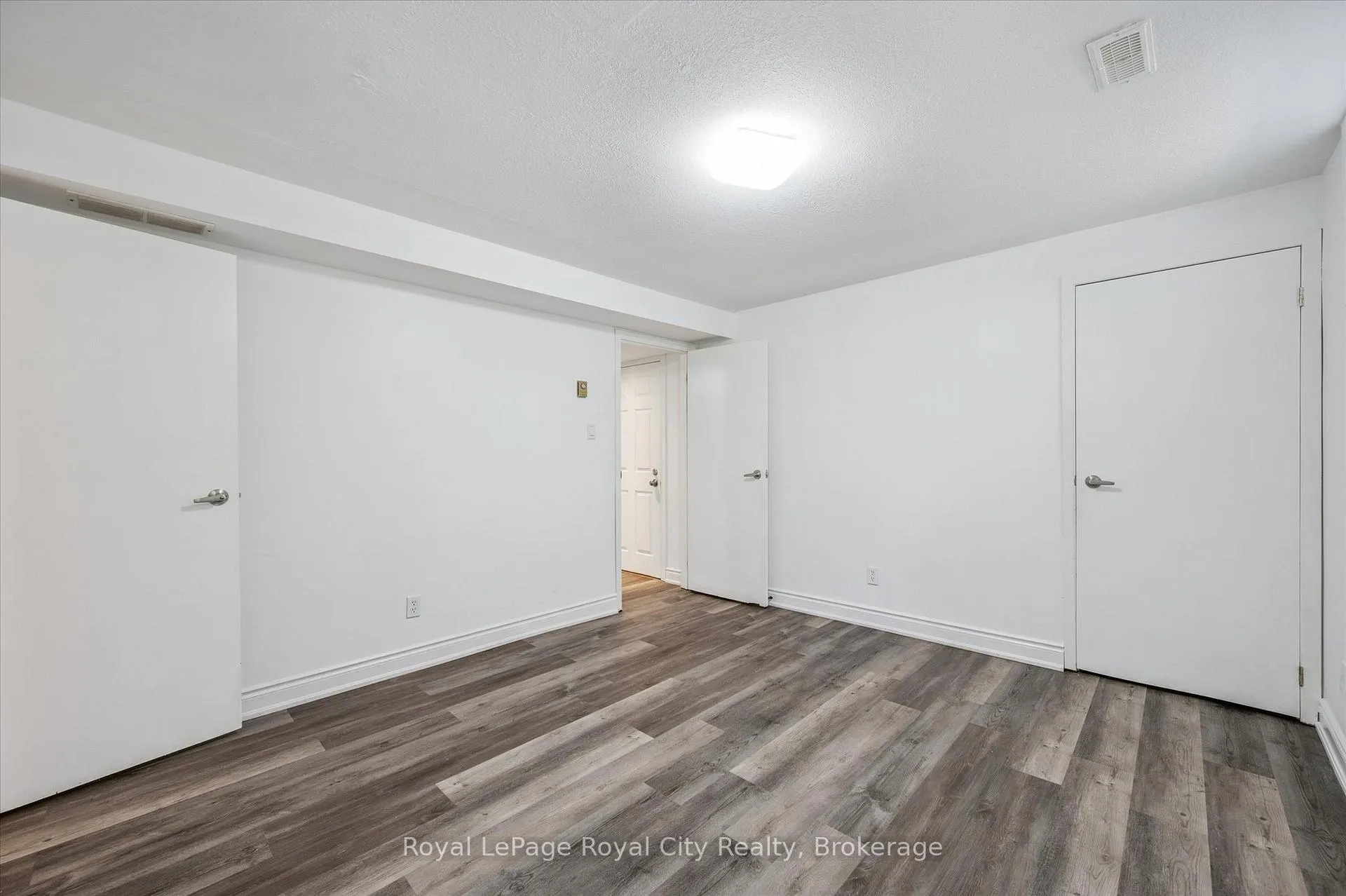 Photo 444 of 83 Inverness Drive, Guelph, Victoria North — HOMEH