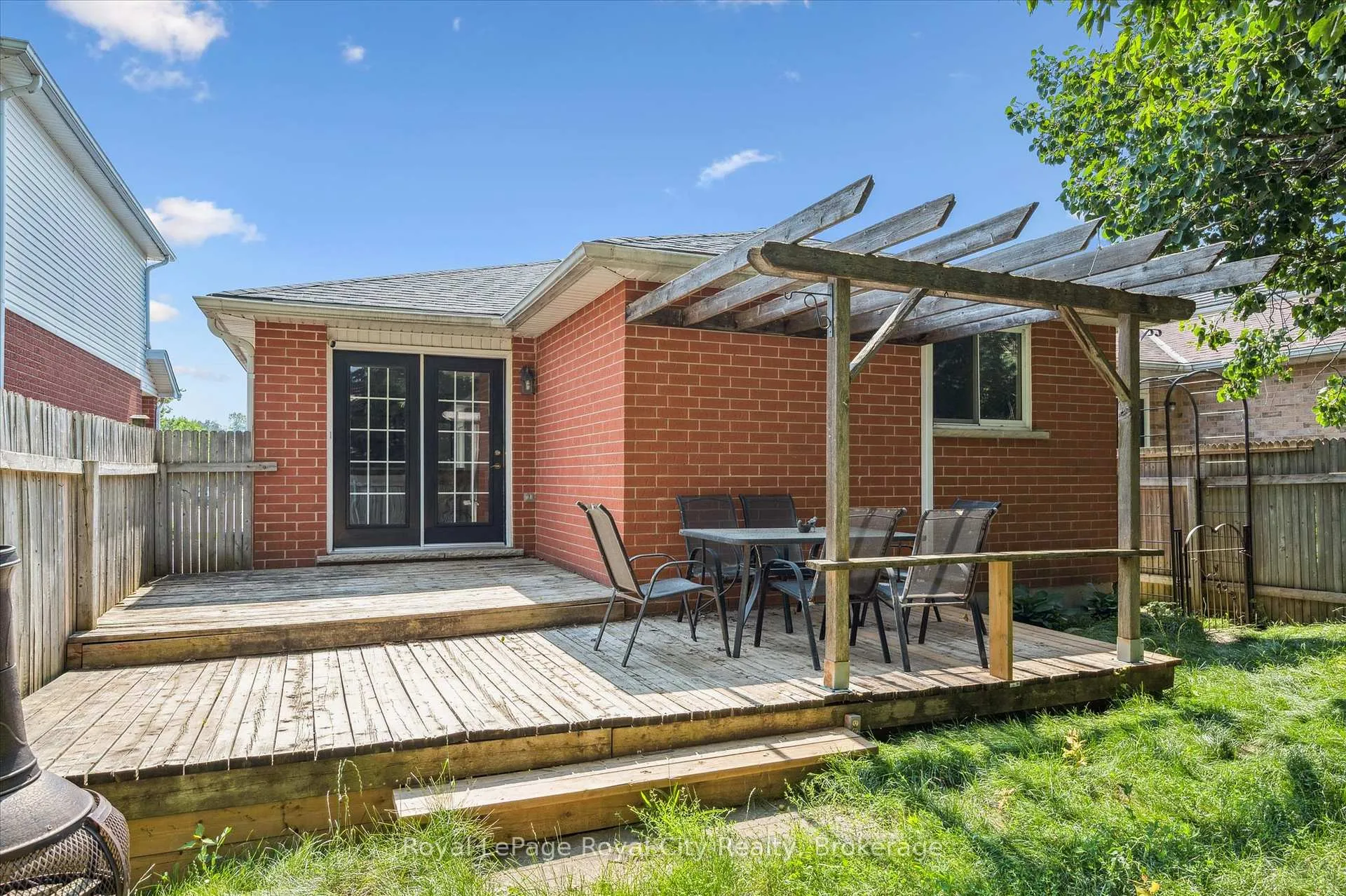 Photo 519 of 83 Inverness Drive, Guelph, Victoria North — HOMEH