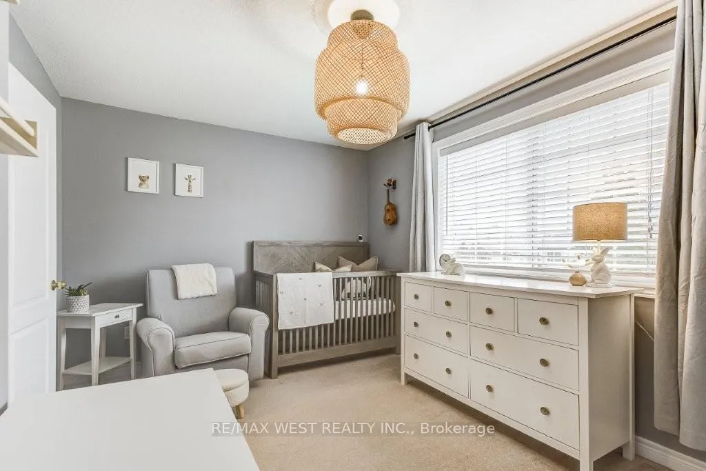 Photo 22 of 53 Cole Street, Hamilton, Waterdown — HOMEH