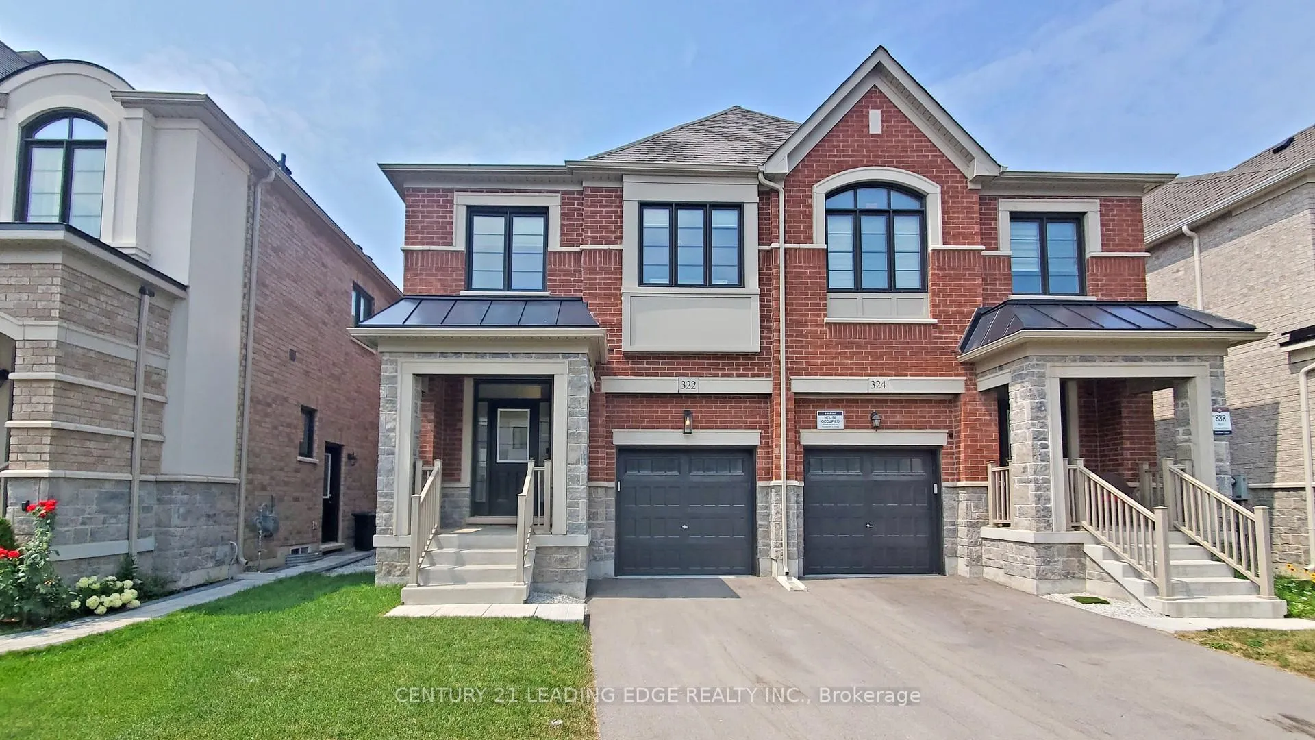 Front of 322 Thimbleweed Court