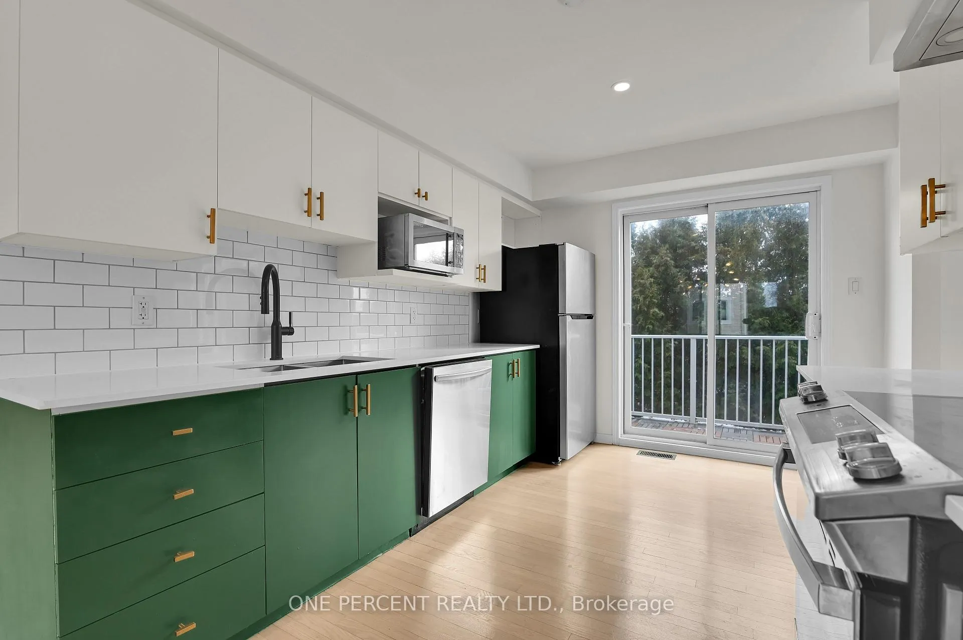 Photo 16 of 563 Burleigh Private, Ottawa, Cyrville — HOMEH