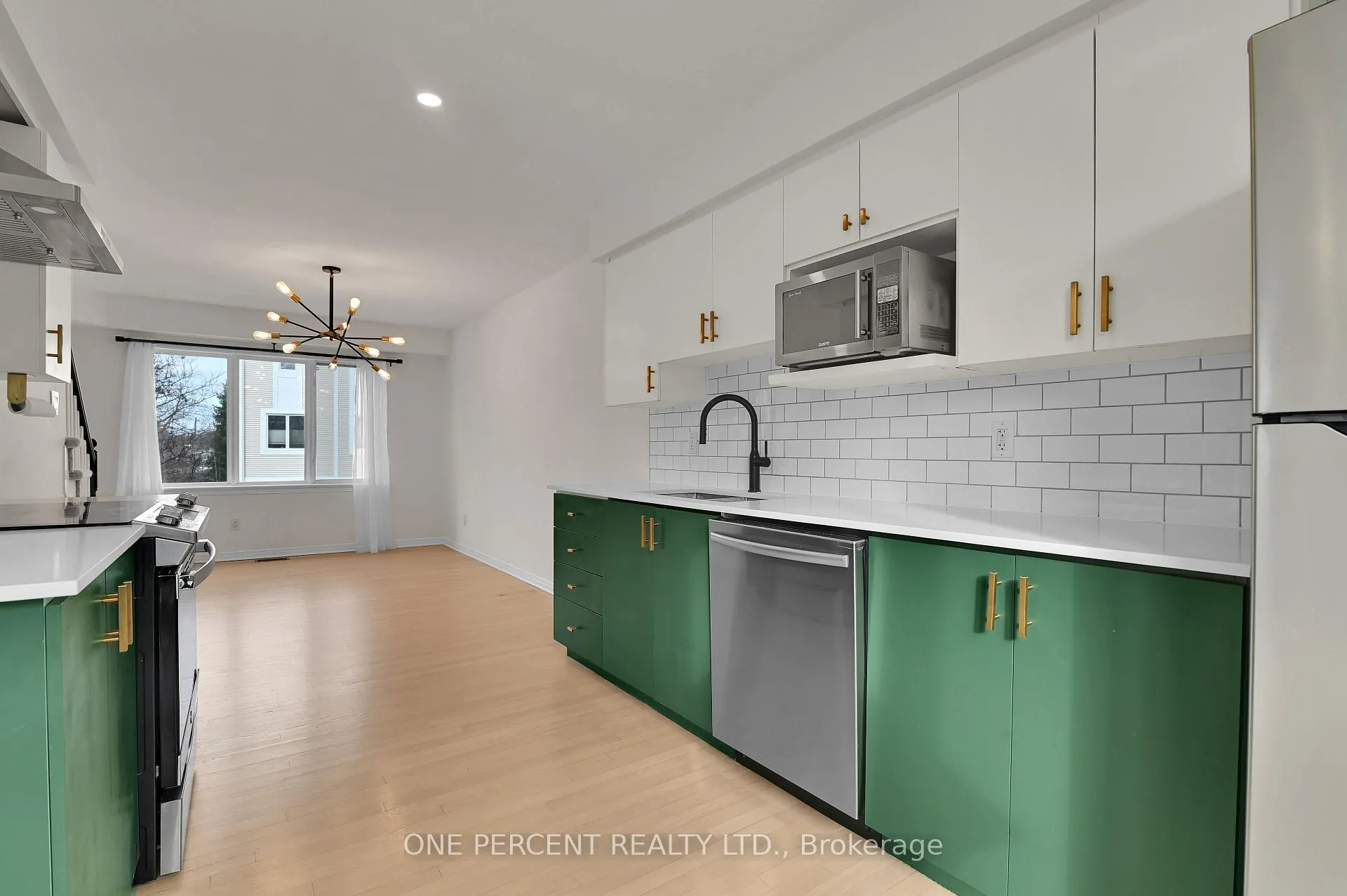 Photo 18 of 563 Burleigh Private, Ottawa, Cyrville — HOMEH
