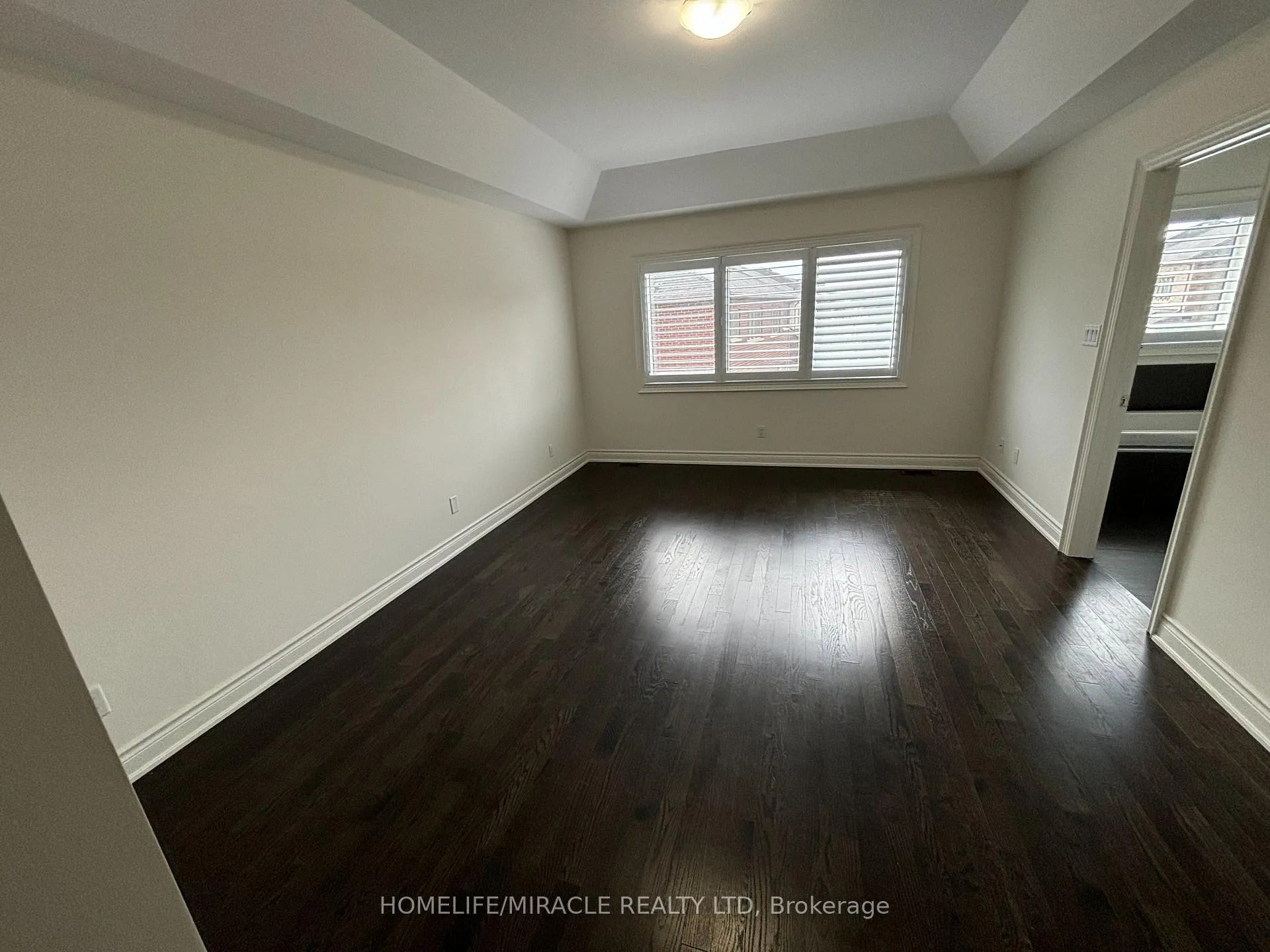 Photo 14 of Unit Main, 12 Gruenwald Gate, Brampton, Bram West — HOMEH