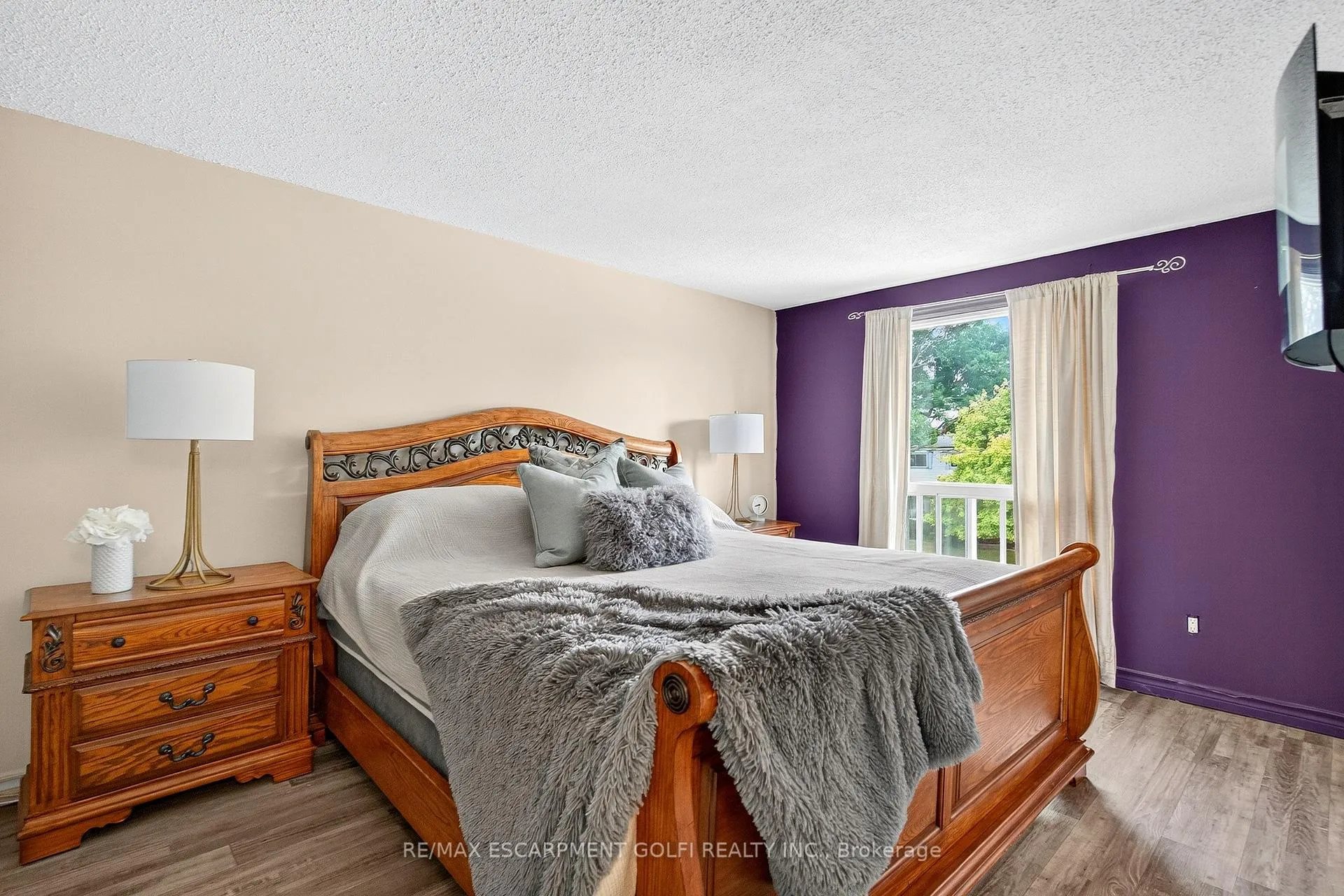 Photo 15 of Unit 95, 75 Berkindale Drive, Hamilton, Riverdale — HOMEH