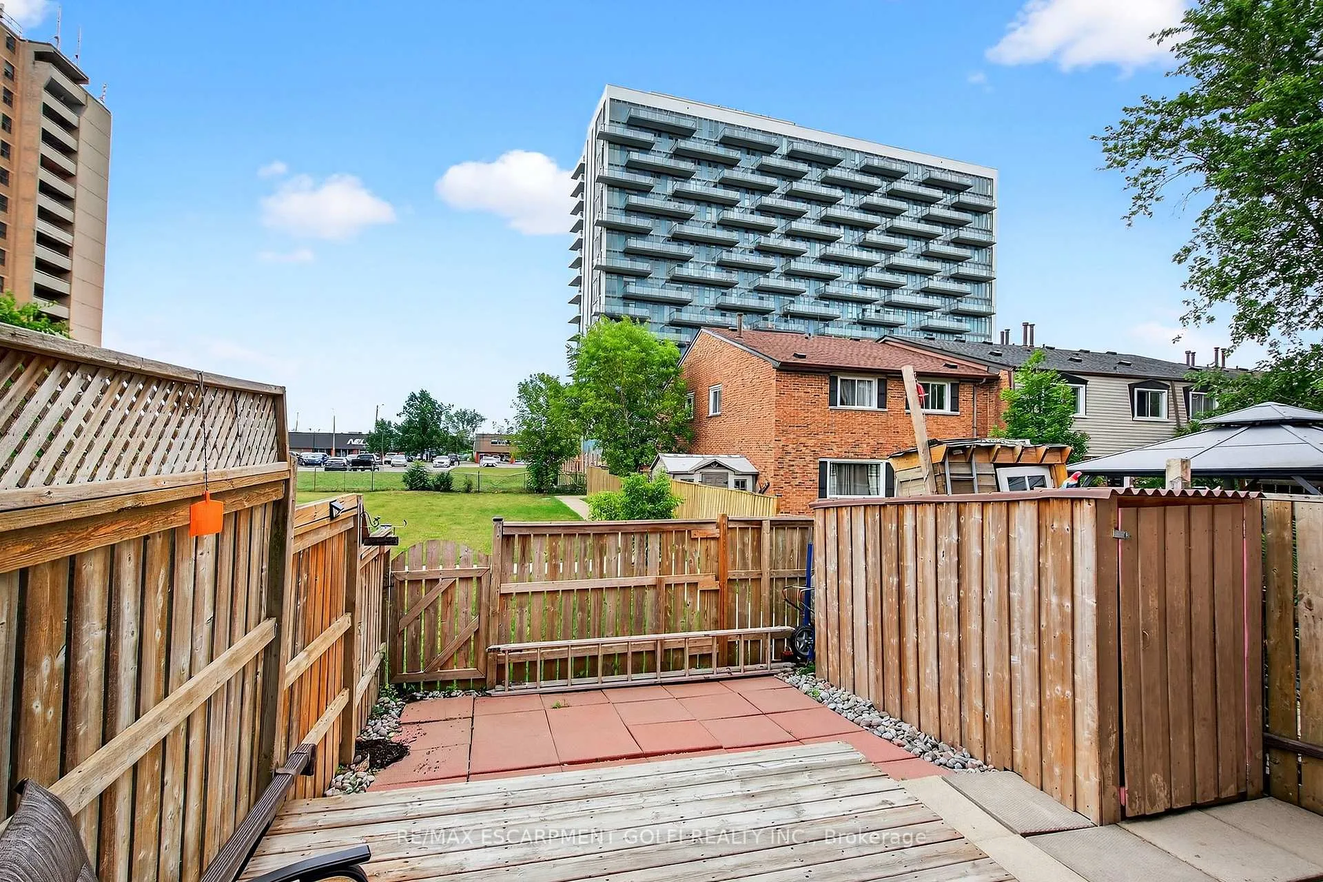 Photo 19 of Unit 95, 75 Berkindale Drive, Hamilton, Riverdale — HOMEH