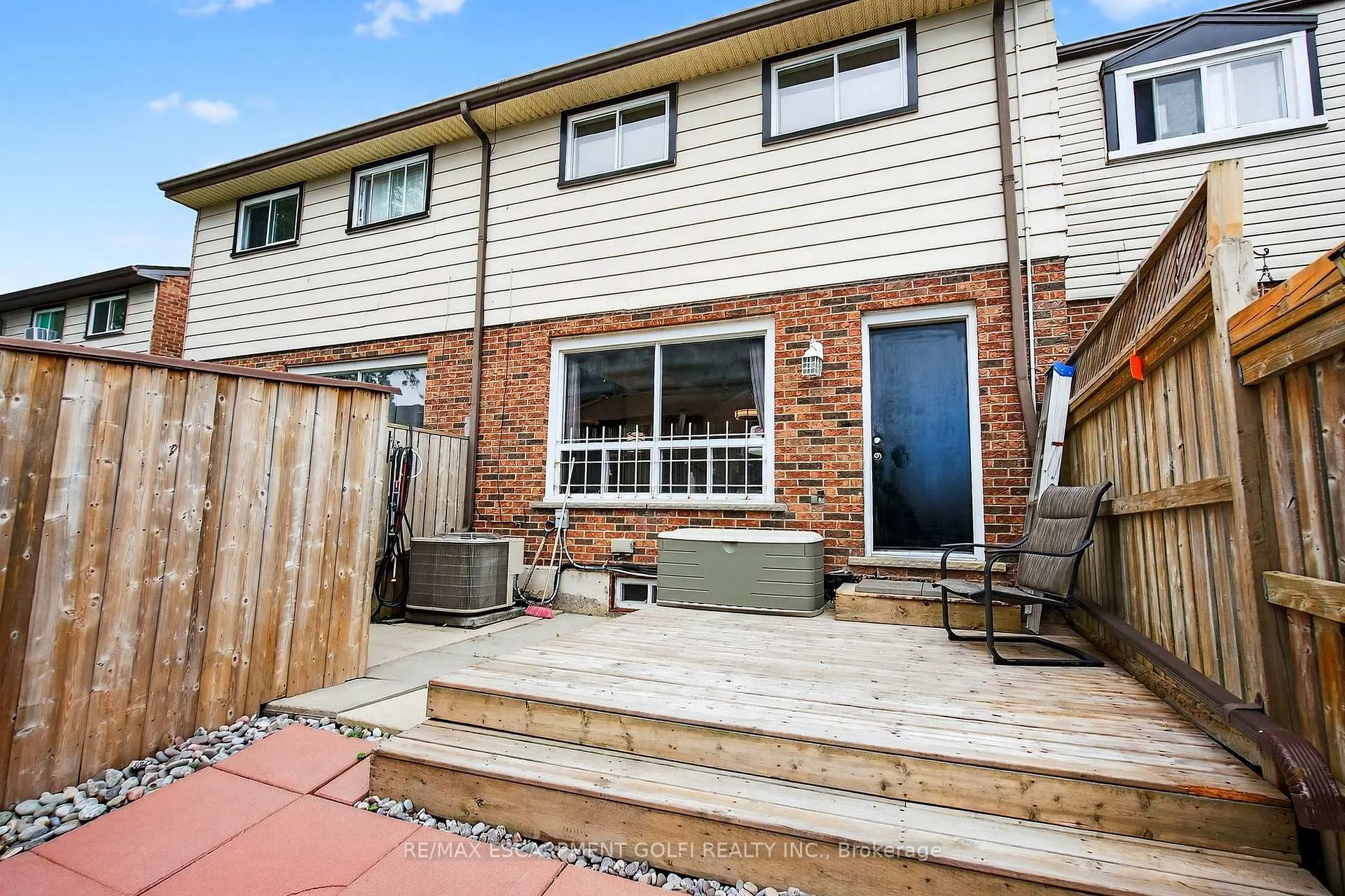 Photo 20 of Unit 95, 75 Berkindale Drive, Hamilton, Riverdale — HOMEH