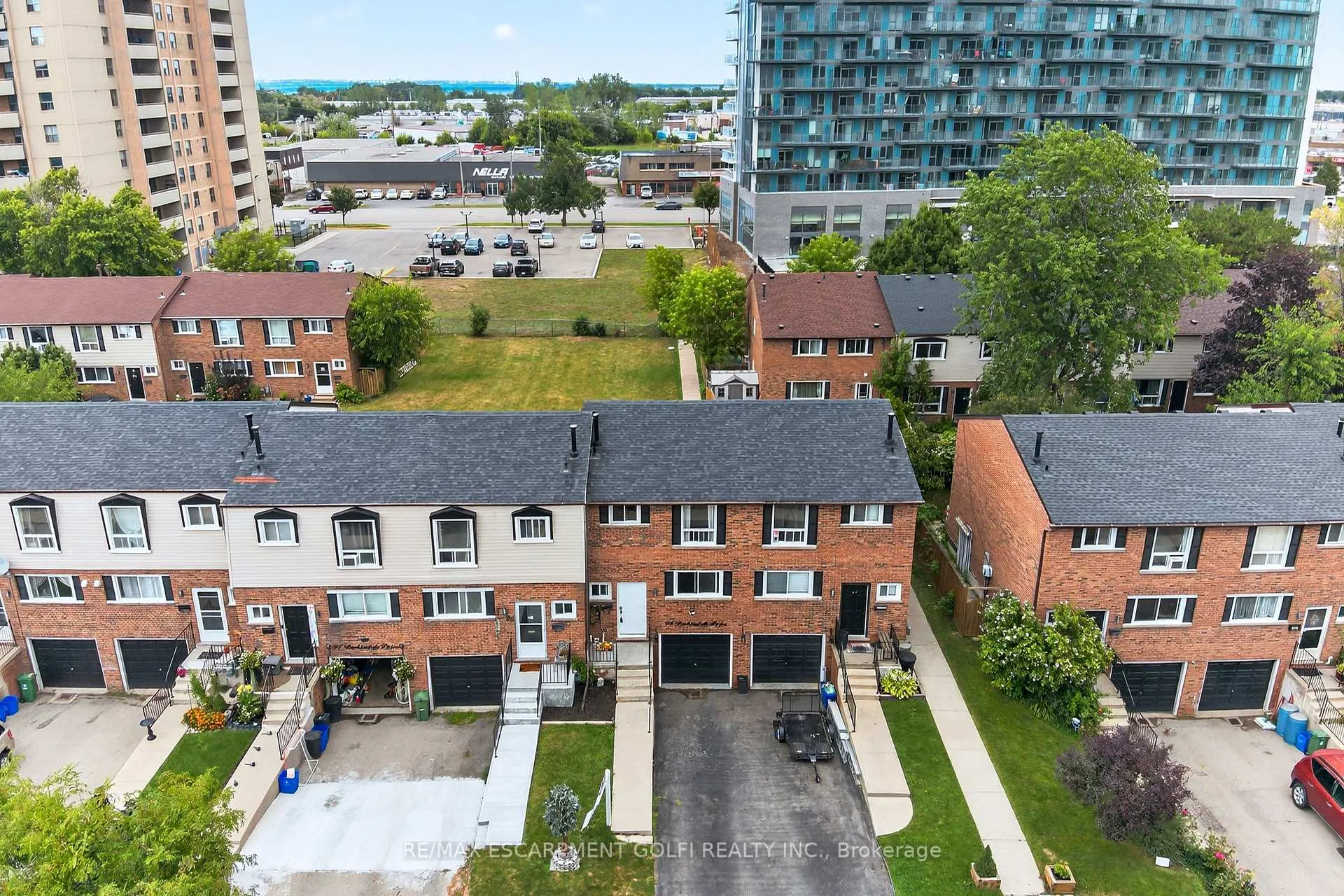 Photo 21 of Unit 95, 75 Berkindale Drive, Hamilton, Riverdale — HOMEH
