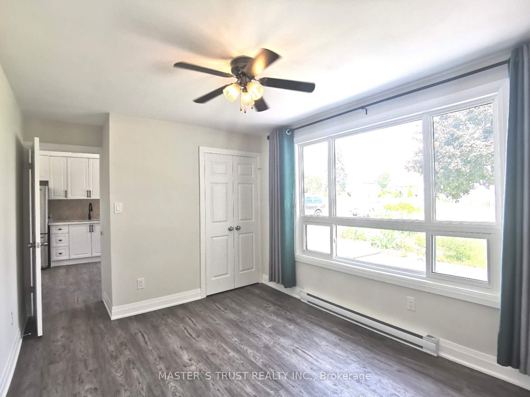 Photo 12 of Unit North, 118 The Queensway N, Georgina, Historic Lakeshore Communities — HOMEH