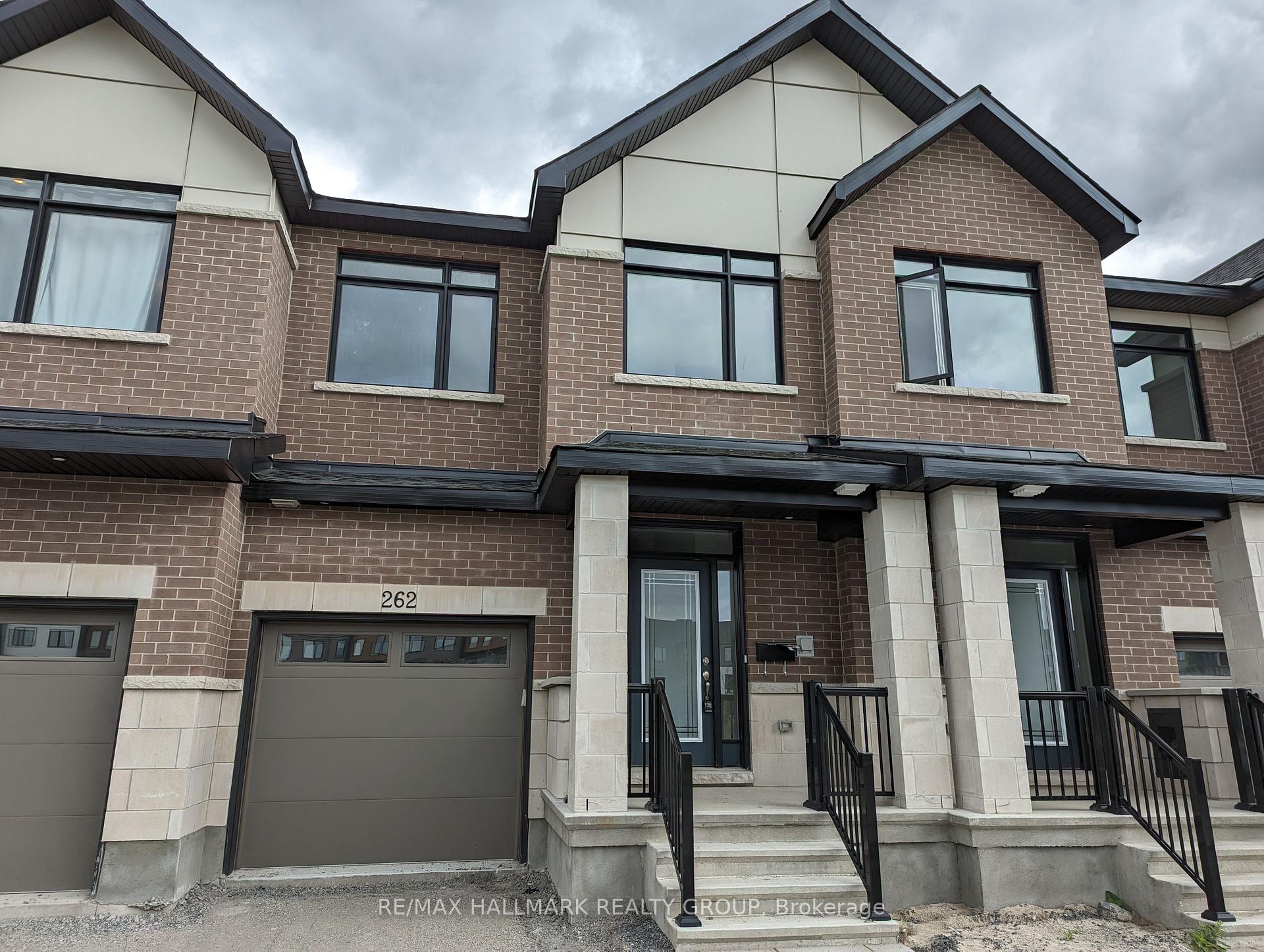 Front of 262 Darjeeling Avenue