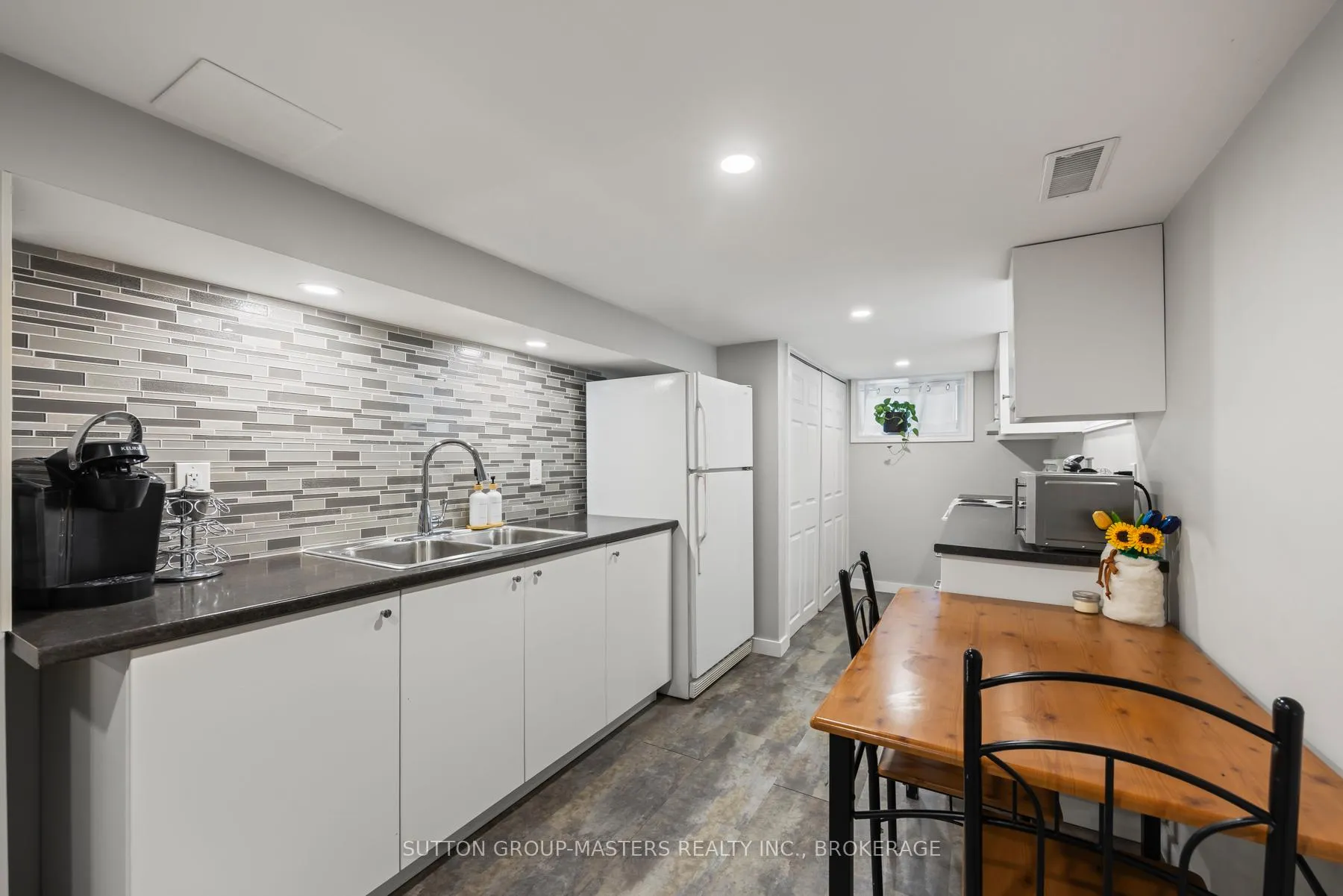 Photo 43 of 4 Bishop Street, Kingston, City Southwest — HOMEH