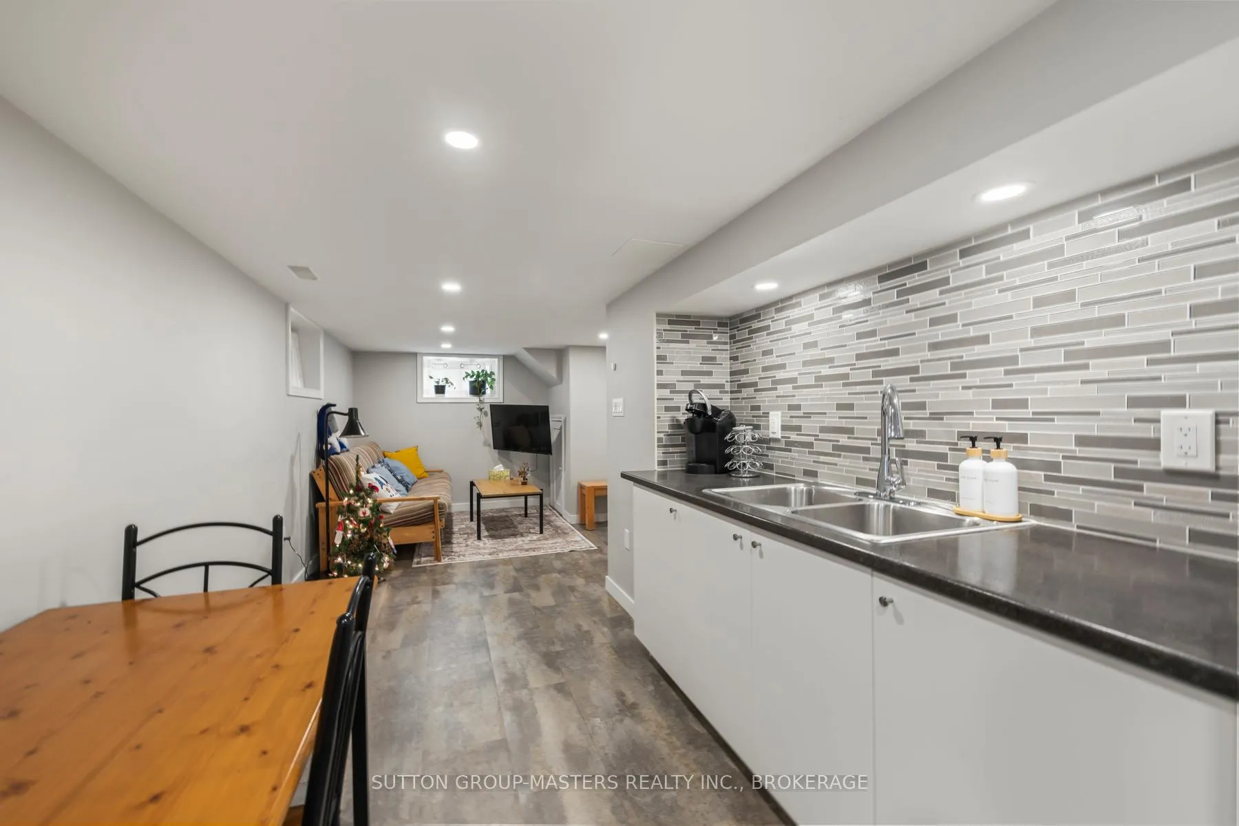 Photo 45 of 4 Bishop Street, Kingston, City Southwest — HOMEH
