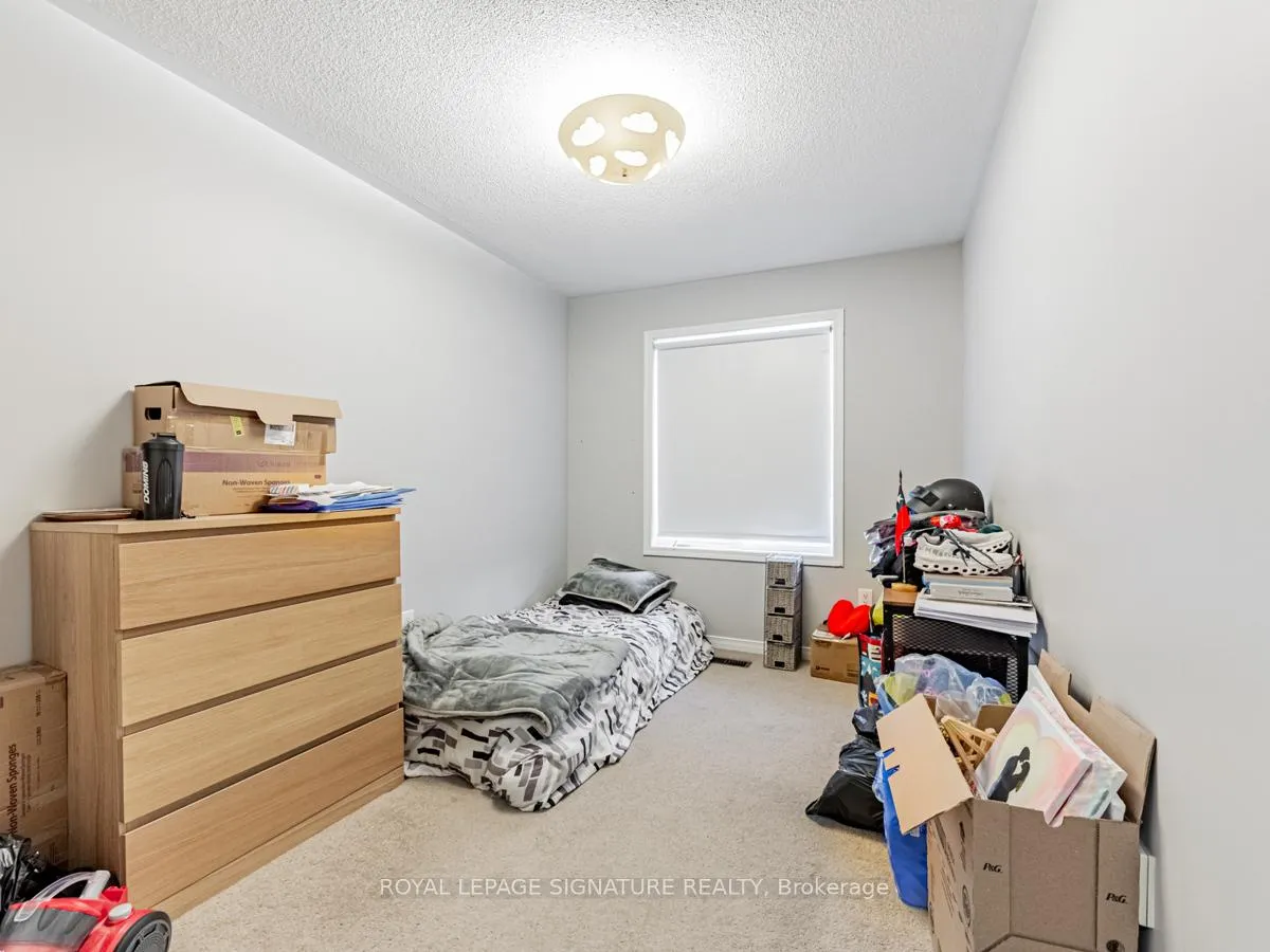 Photo 6 of Unit Upper, 34 Muscadel Road, Vaughan, Vellore Village — HOMEH