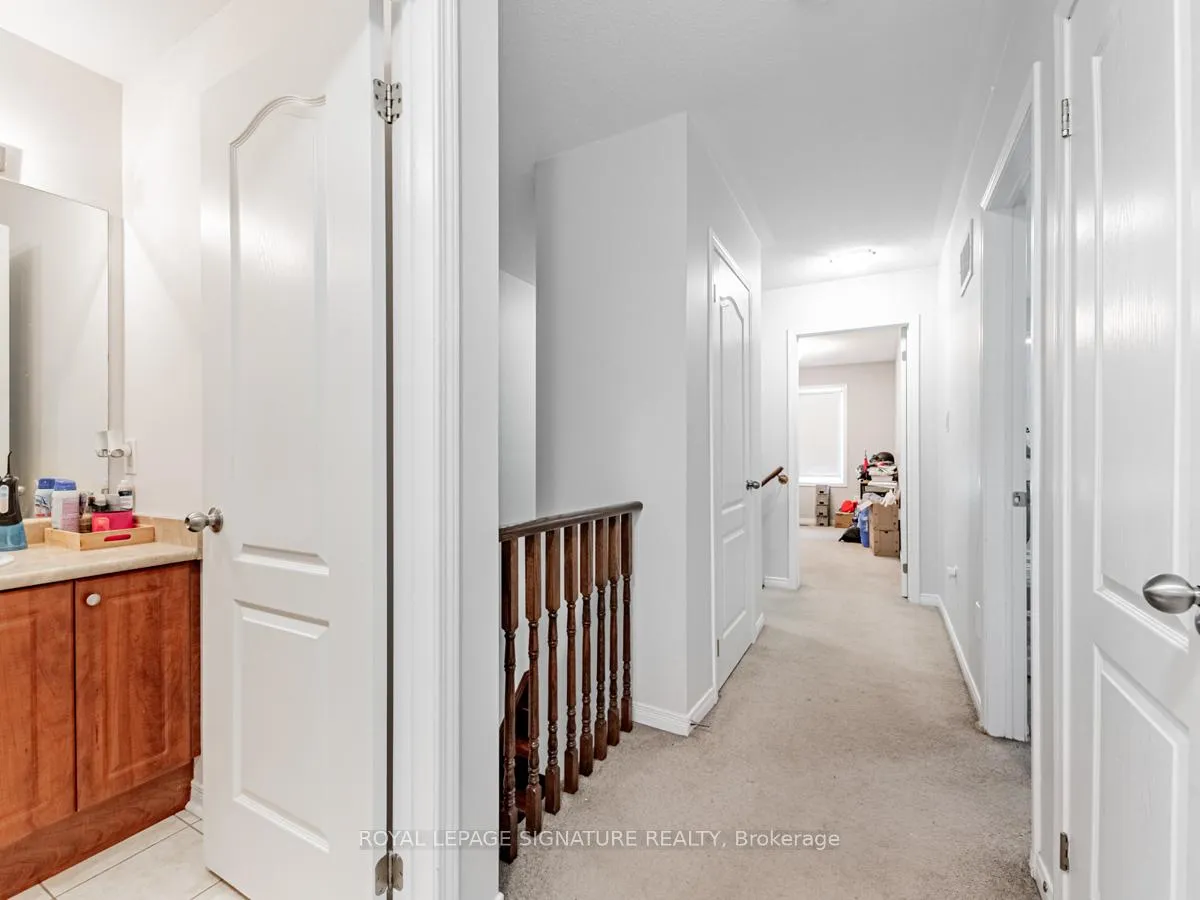 Photo 8 of Unit Upper, 34 Muscadel Road, Vaughan, Vellore Village — HOMEH