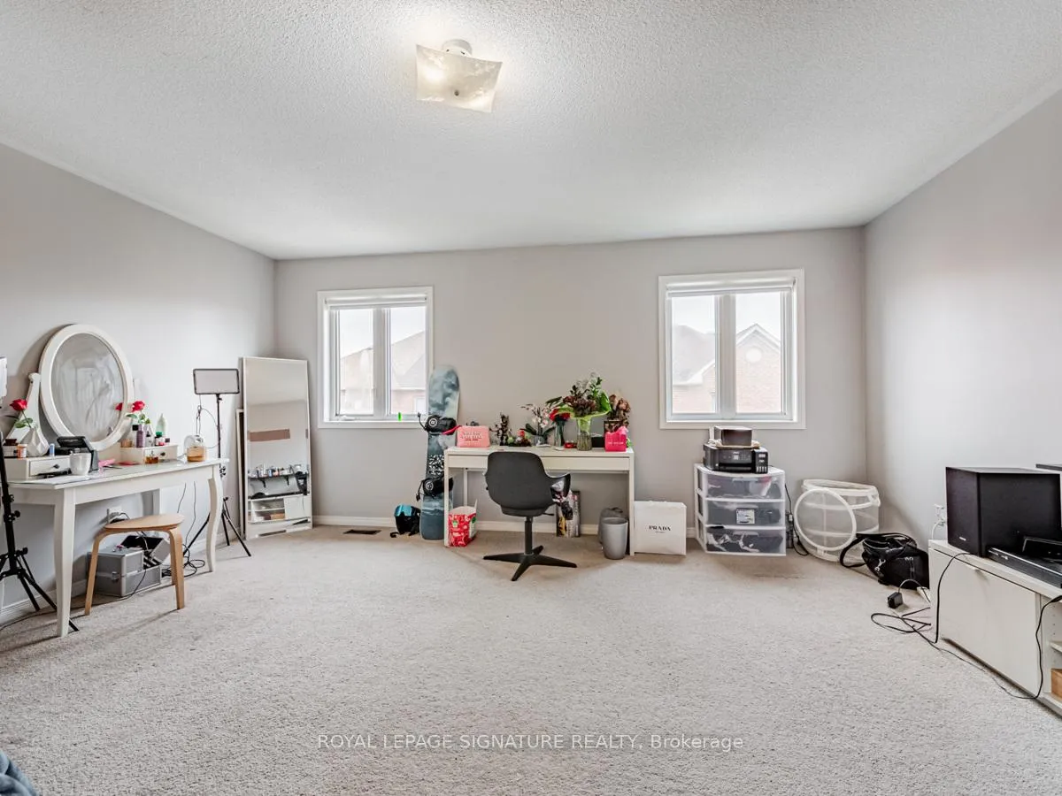 Photo 17 of Unit Upper, 34 Muscadel Road, Vaughan, Vellore Village — HOMEH