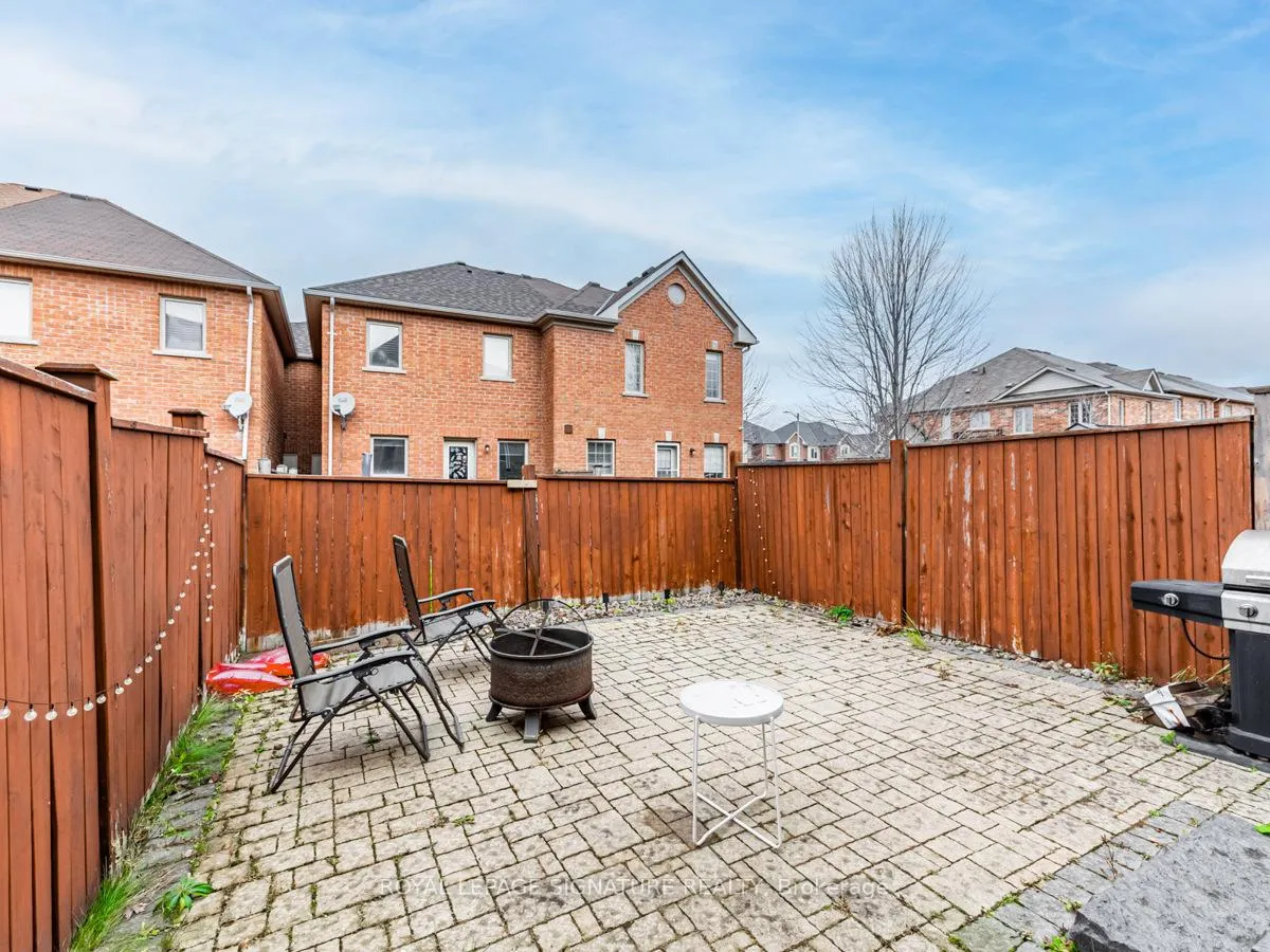 Photo 20 of Unit Upper, 34 Muscadel Road, Vaughan, Vellore Village — HOMEH