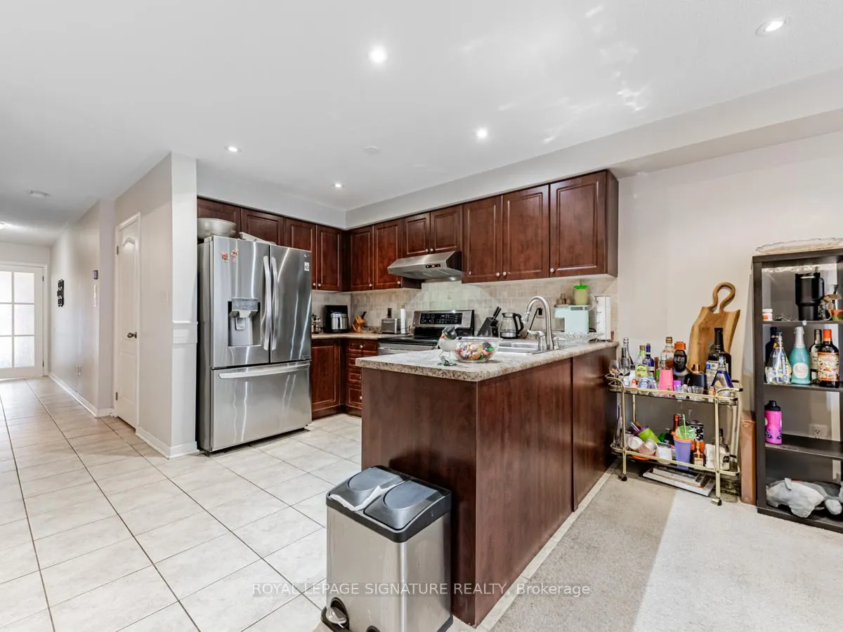 Photo 27 of Unit Upper, 34 Muscadel Road, Vaughan, Vellore Village — HOMEH