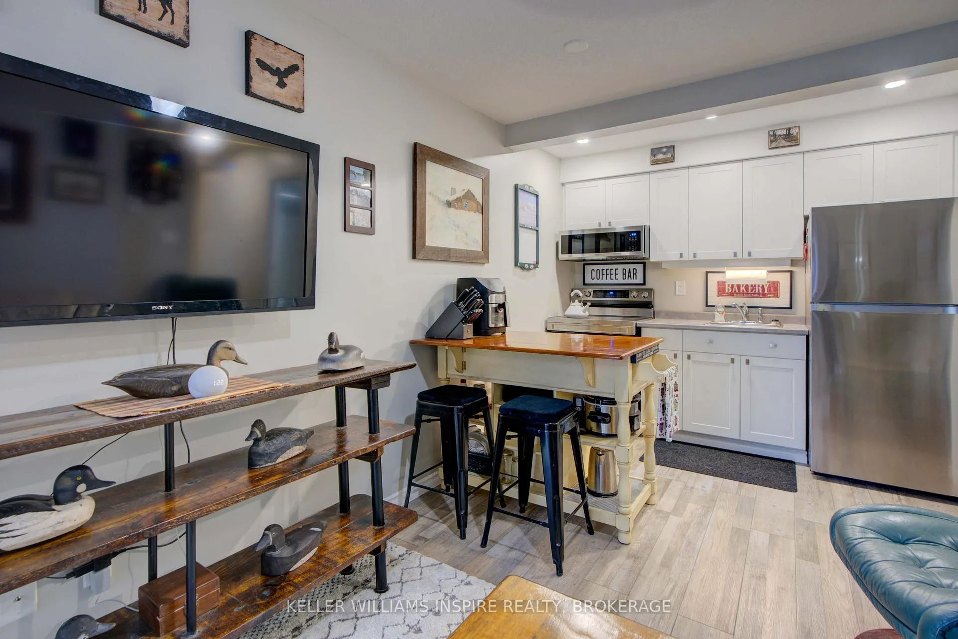 Photo 24 of Unit 209, 561 Armstrong Road, Kingston, East Gardiners Rd — HOMEH
