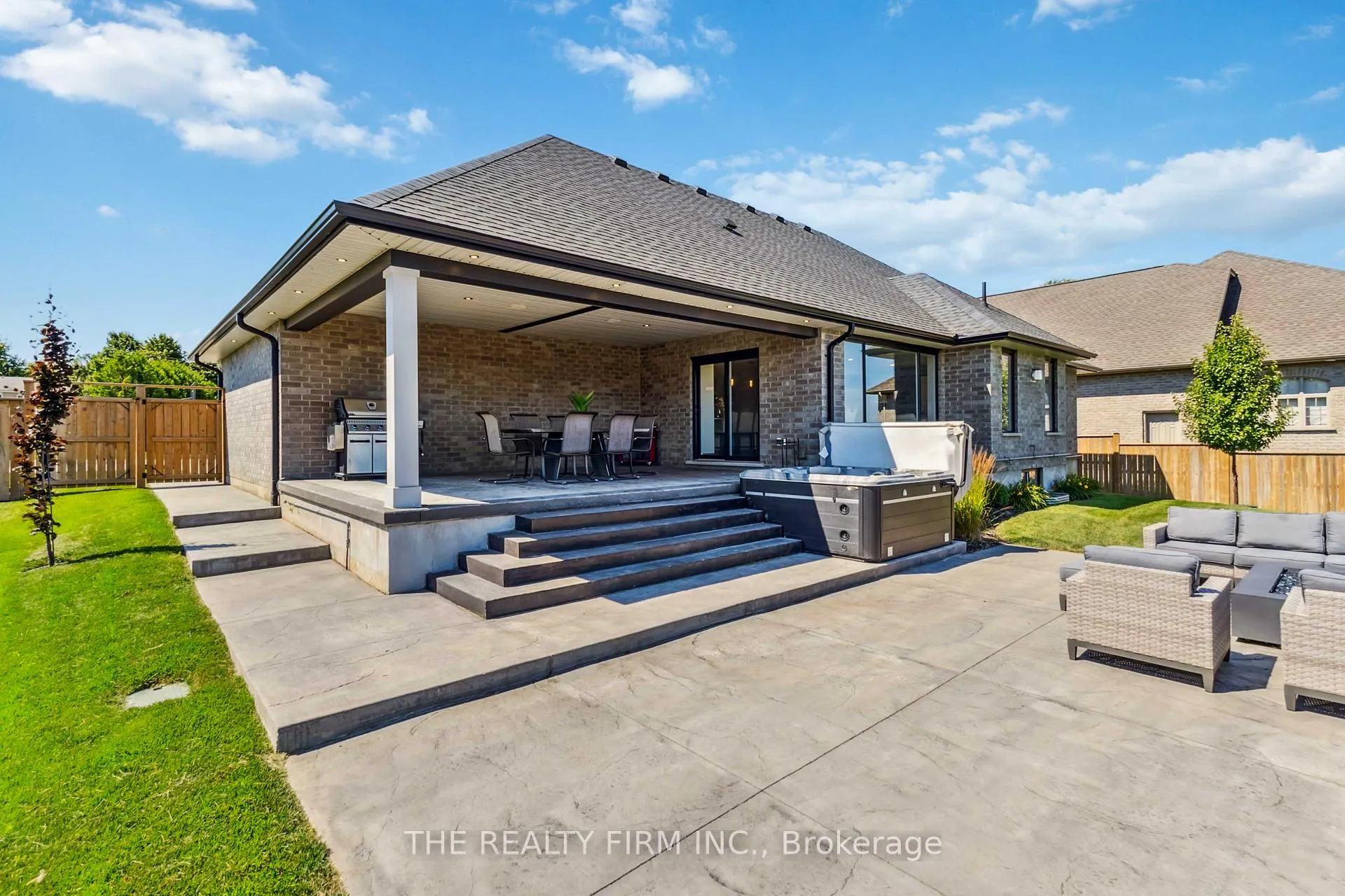 Photo 36 of 88575 Hilltop Lane, Malahide, Rural Malahide — HOMEH