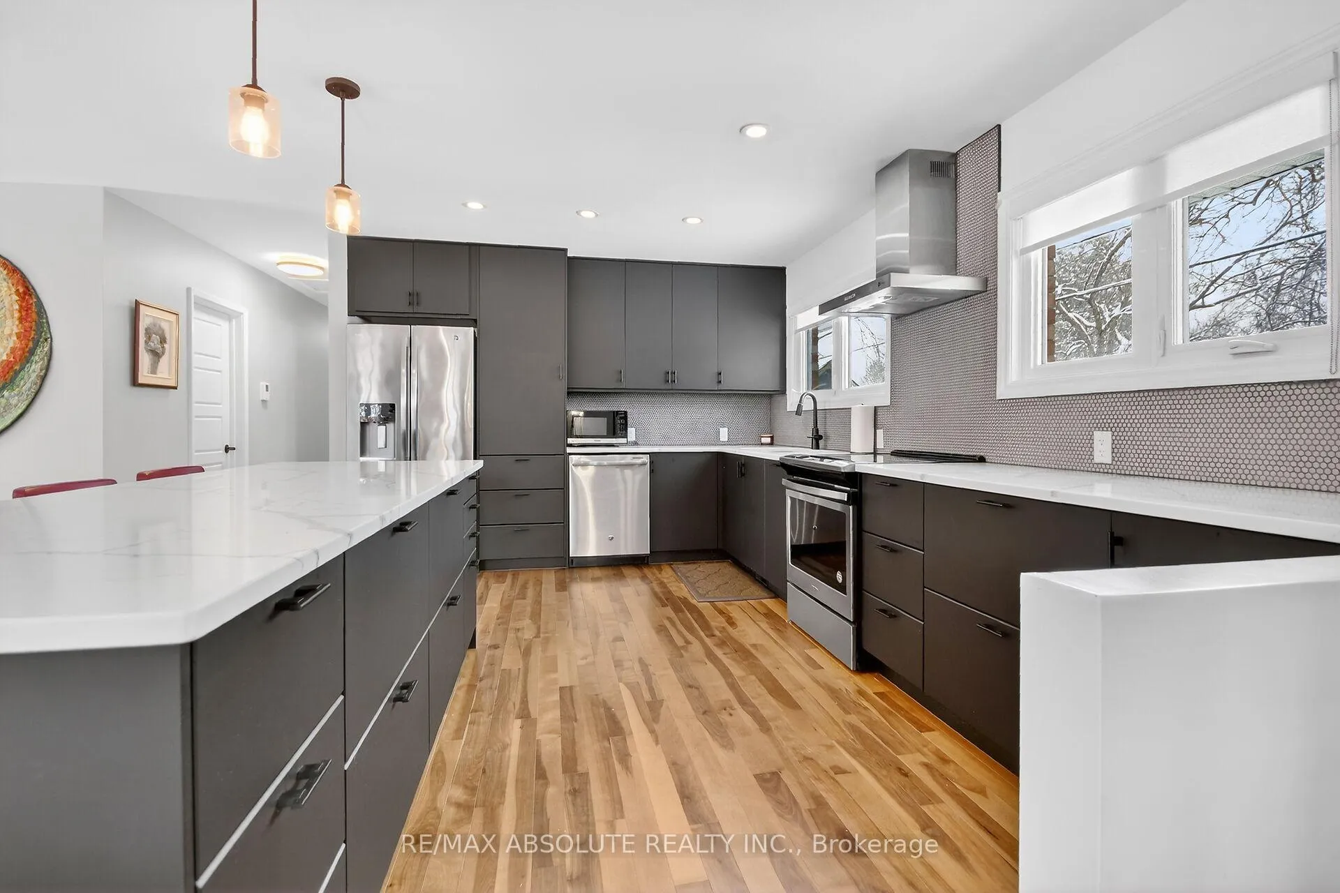 Photo 6 of 57 Quinpool Crescent, Ottawa, Arbeatha Park — HOMEH