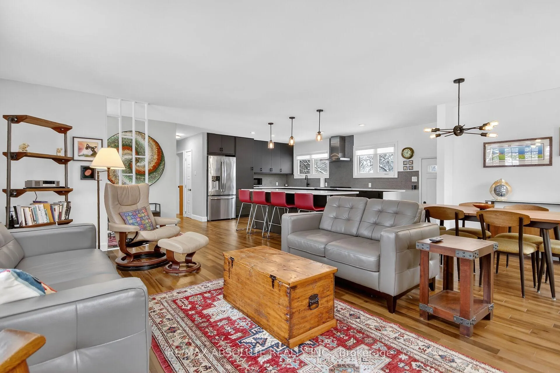 Photo 14 of 57 Quinpool Crescent, Ottawa, Arbeatha Park — HOMEH