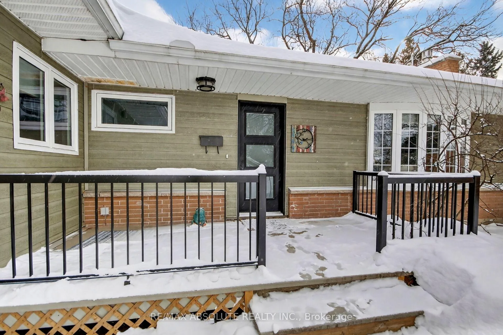 Photo 43 of 57 Quinpool Crescent, Ottawa, Arbeatha Park — HOMEH