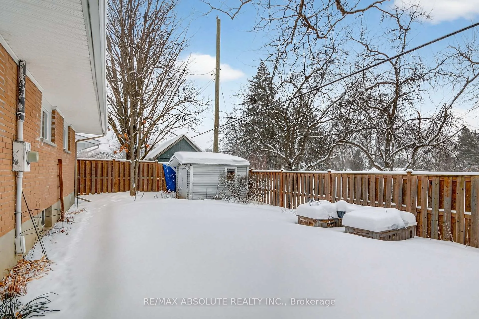 Photo 46 of 57 Quinpool Crescent, Ottawa, Arbeatha Park — HOMEH